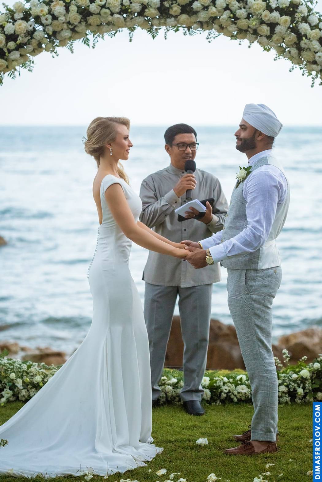 การถ่ายภาพแต่งงาน ณ โนราบุรี รีสอร์ท เกาะสมุย - Deep & Elyse. บาทต่อภาพ 128780 (2025-04-01 05:36:21)
