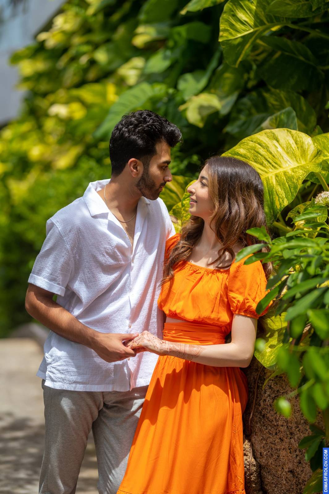 ถ่ายภาพคู่รักและการหมั้น Laiba & Samuel. บาทต่อภาพ 110646 (2023-05-03 22:13:49)