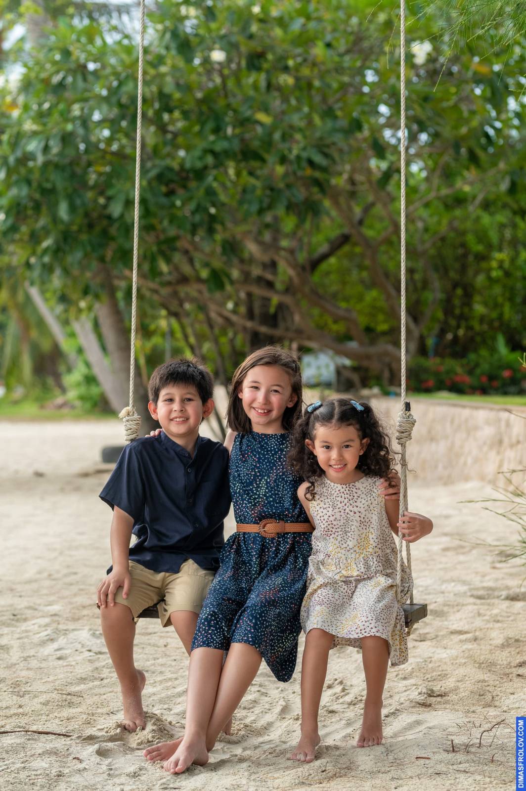family Saavedra. บาทต่อภาพ 112313 (2023-05-03 22:14:22)