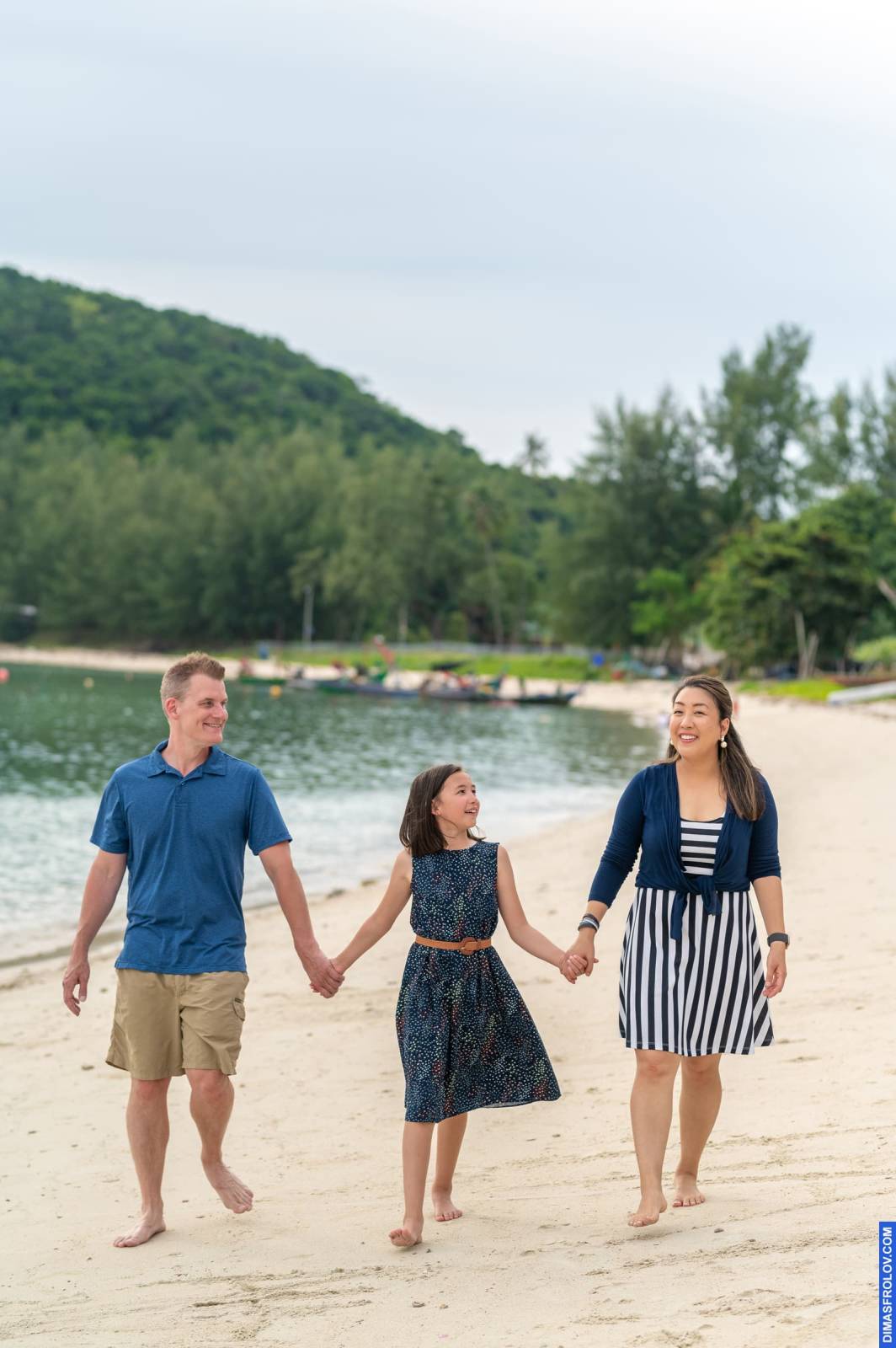 family Saavedra. บาทต่อภาพ 112331 (2023-05-03 22:14:22)