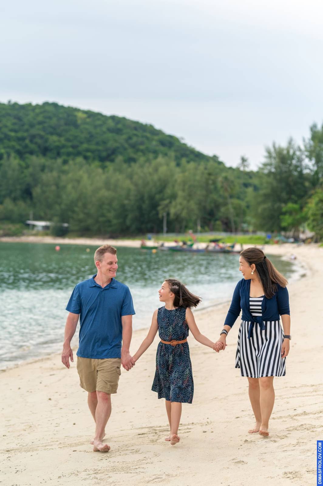 family Saavedra. บาทต่อภาพ 112332 (2023-05-03 22:14:22)