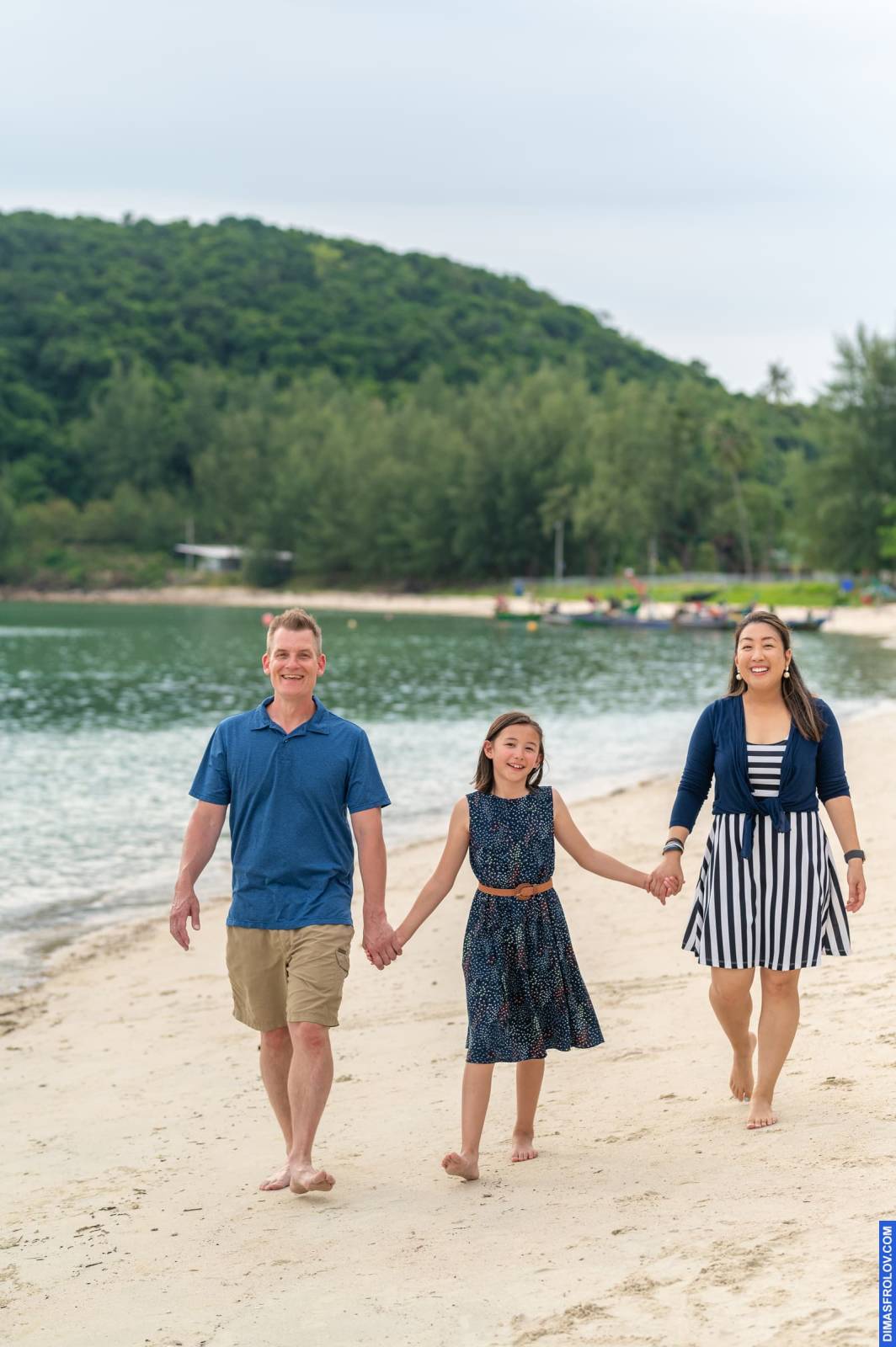 family Saavedra. บาทต่อภาพ 112330 (2023-05-03 22:14:22)