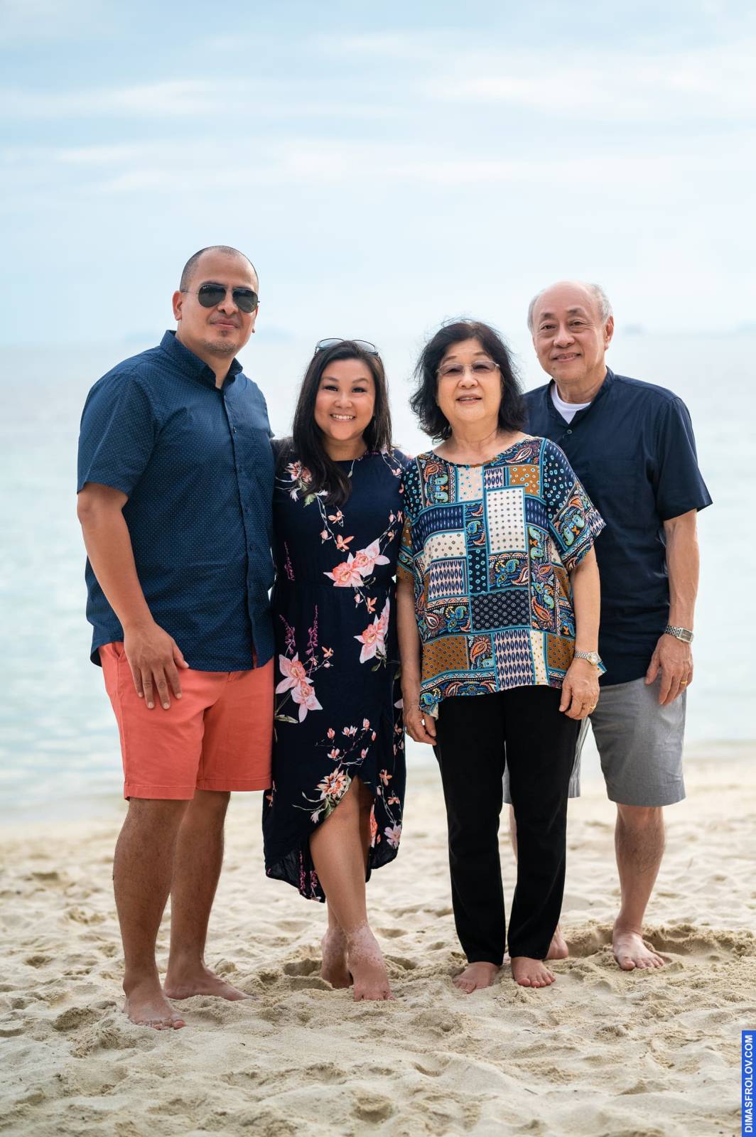 family Saavedra. บาทต่อภาพ 112382 (2023-05-03 22:14:23)