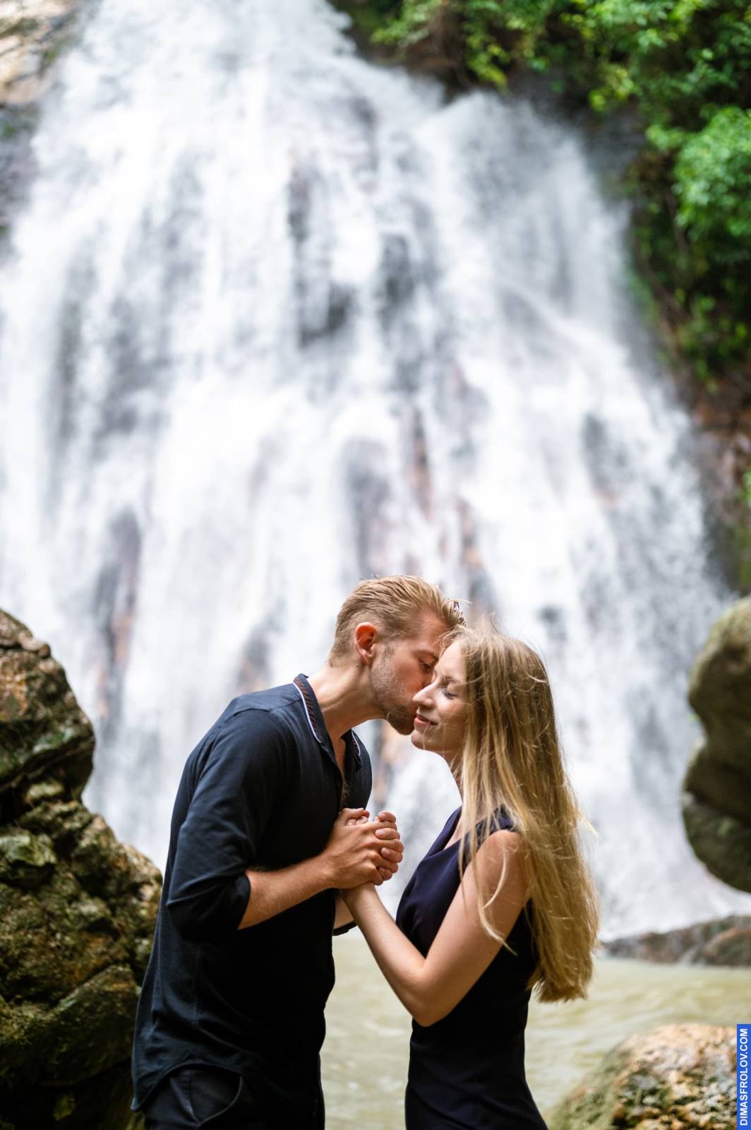 ถ่ายภาพคู่รักและการหมั้น Kamilla  & Bård. บาทต่อภาพ 116416 (2023-05-03 22:15:51)