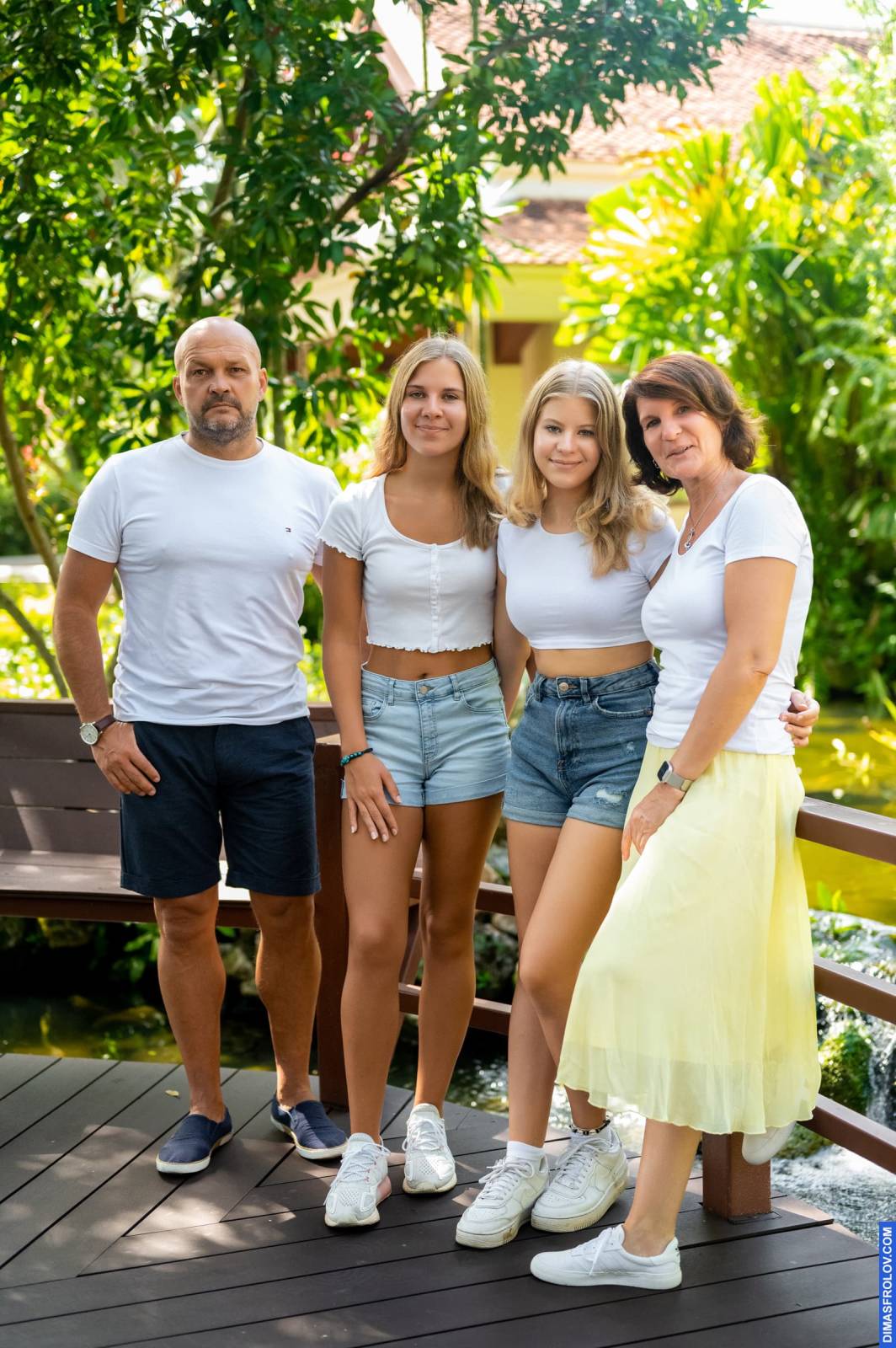 family Kurzhals. บาทต่อภาพ 116755 (2023-05-03 22:16:01)