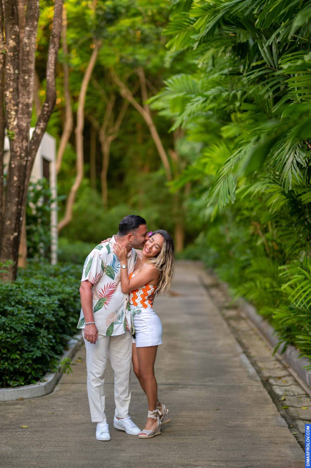ชุดภาพถ่ายข้อเสนอ Sam to Sahar. บาทต่อภาพ 123564 (2023-05-03 22:18:06)