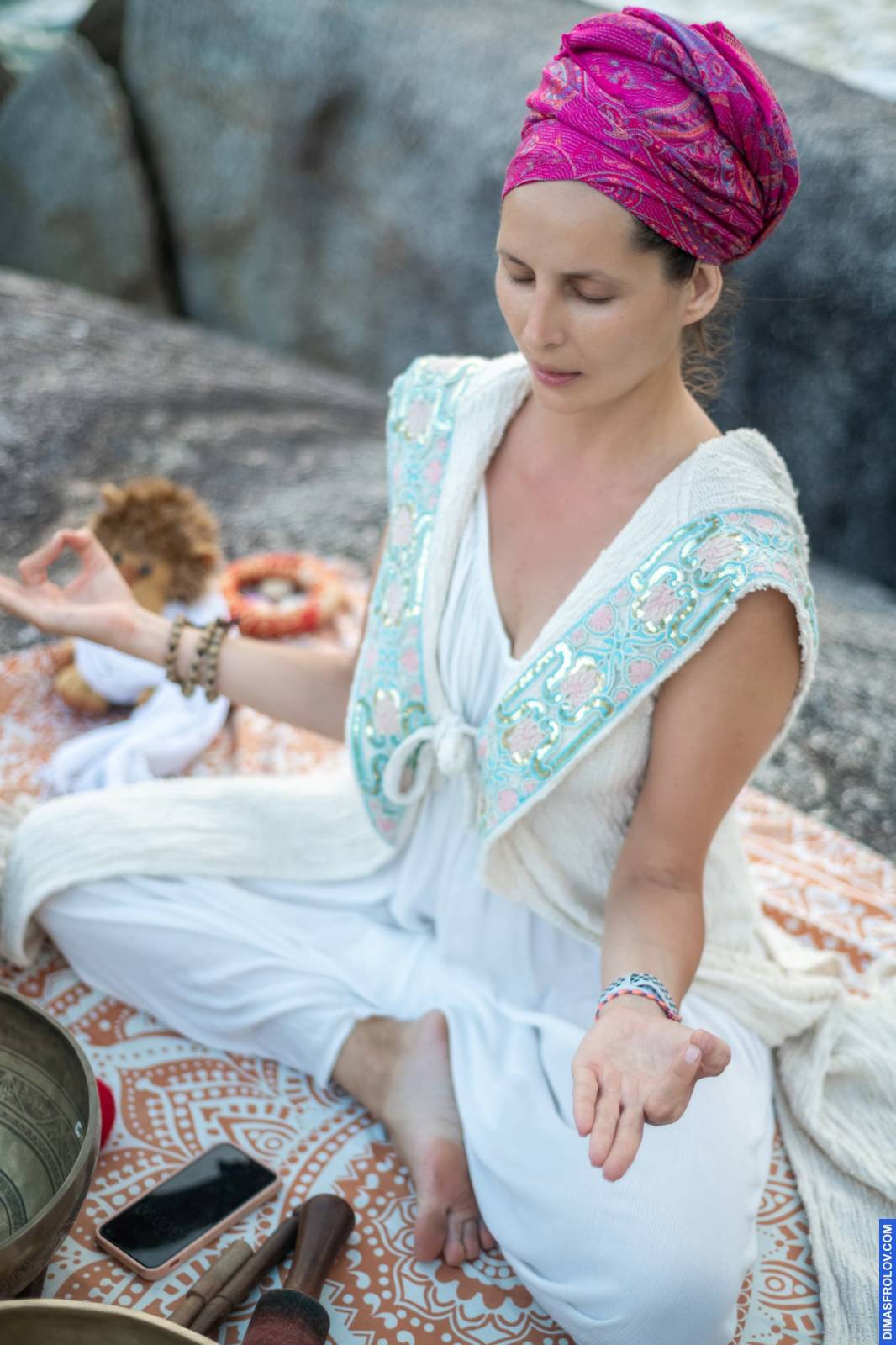 events Yoga meditation with Tibetan singing bowls. บาทต่อภาพ 102326 (2023-05-03 22:11:12)