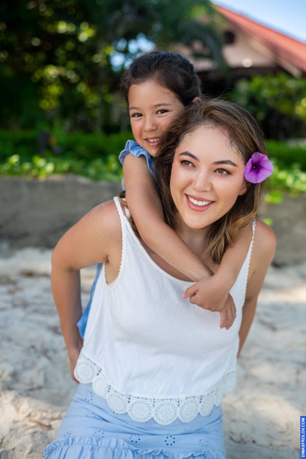 family Kym & Marco with girls. บาทต่อภาพ 107543 (2023-05-03 22:12:39)