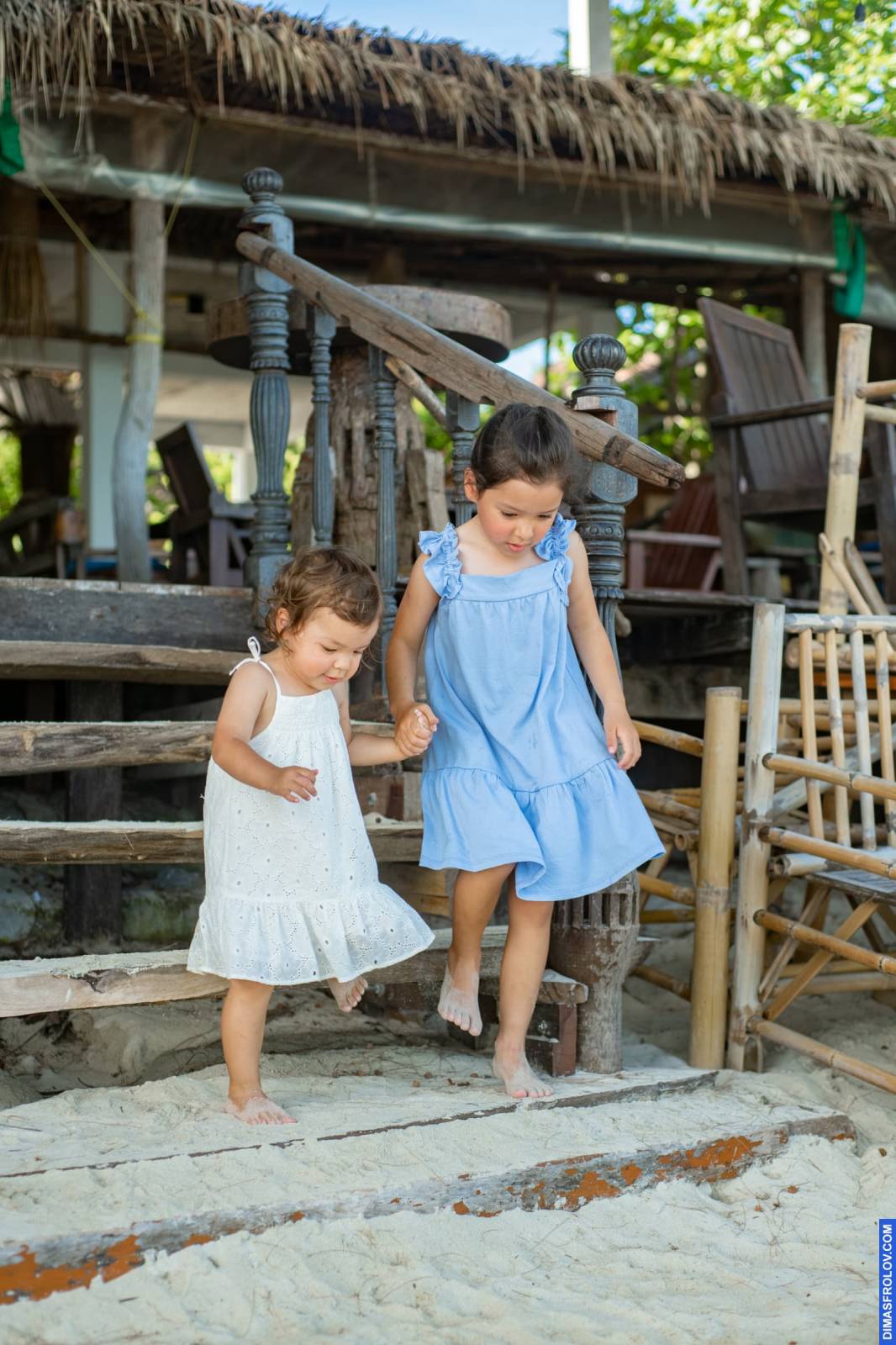 family Kym & Marco with girls. บาทต่อภาพ 107559 (2023-05-03 22:12:40)