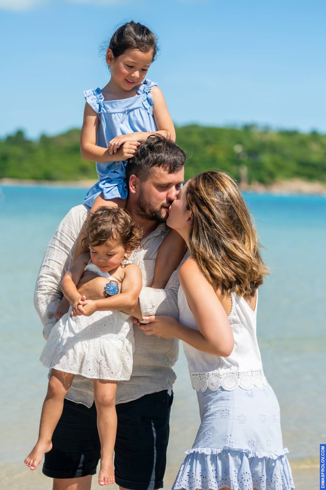 family Kym & Marco with girls. บาทต่อภาพ 107595 (2023-05-03 22:12:40)