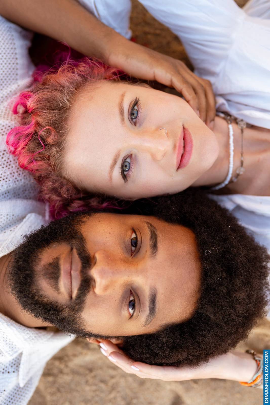 Ensaio fotográfico de casal na praia da costa atlântica.<br> Vlada e Joe. Foto 131310 (2026-07-14 09:59:59)