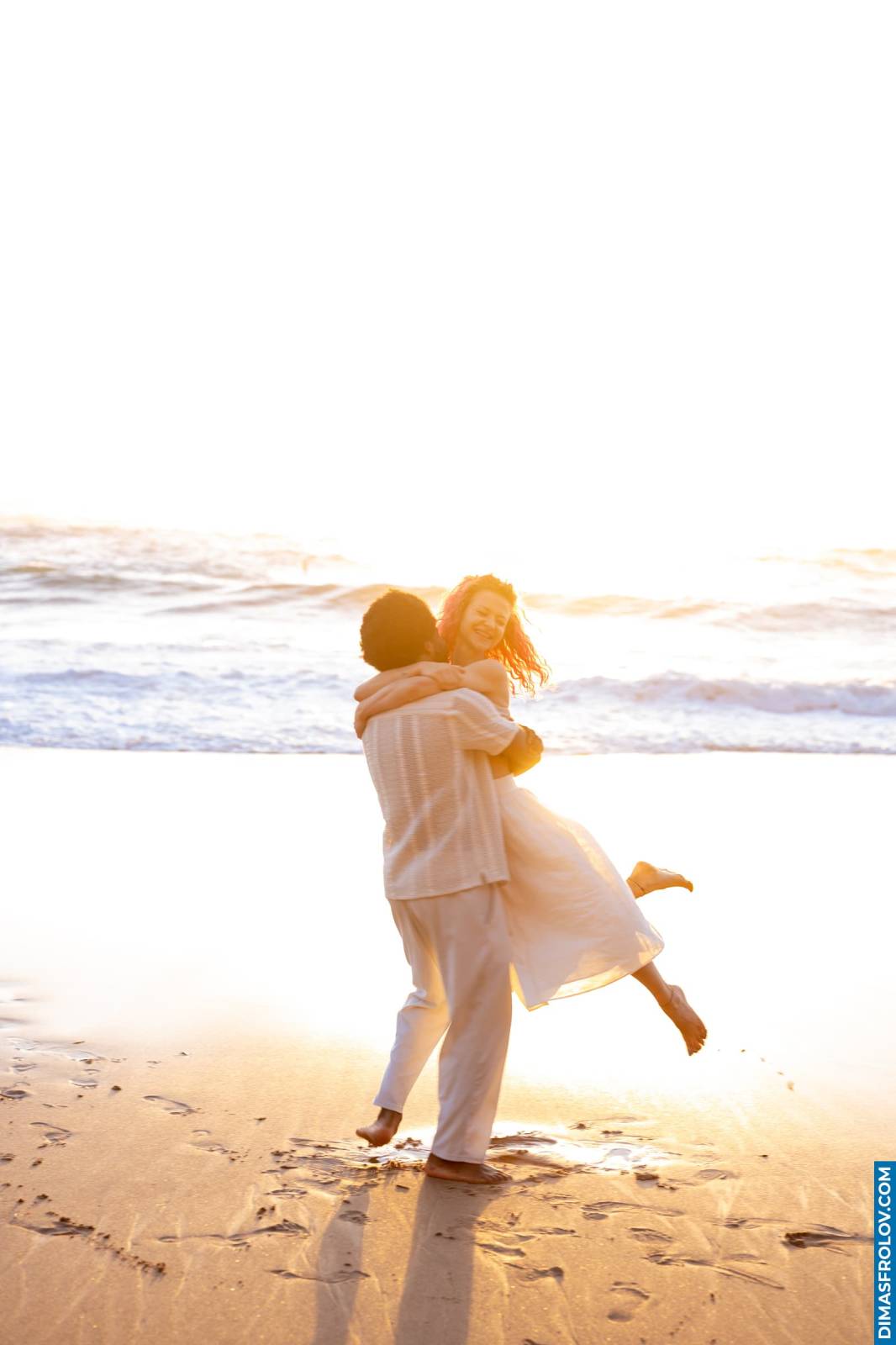 Ensaio fotográfico de casal na praia da costa atlântica.<br> Vlada e Joe. Foto 131329 (2026-07-14 10:00:13)
