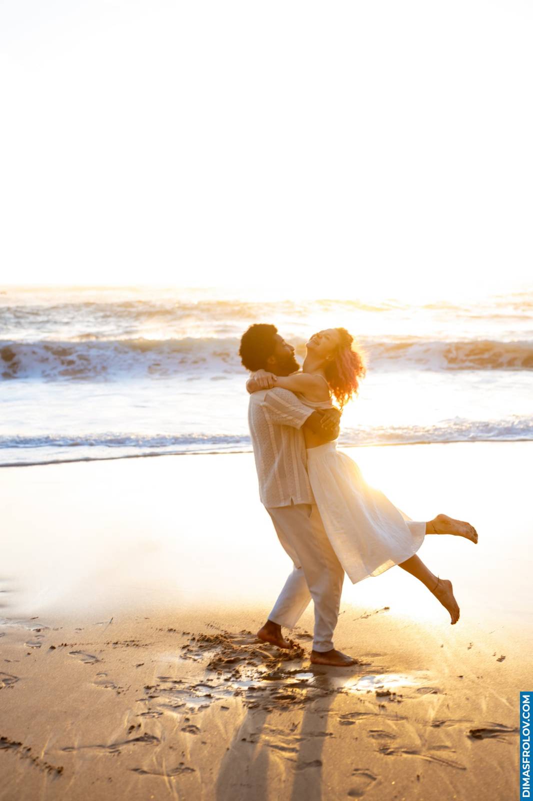 Ensaio fotográfico de casal na praia da costa atlântica.<br> Vlada e Joe. Foto 131331 (2026-07-14 10:00:15)