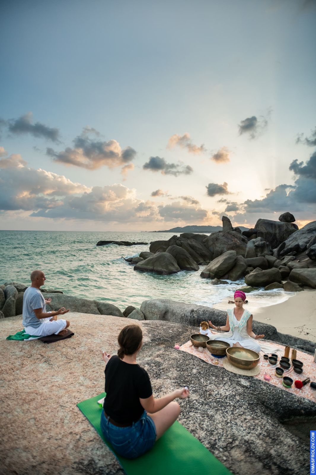 events Yoga meditation with Tibetan singing bowls. photo 102331 (2023-05-03 22:11:12)