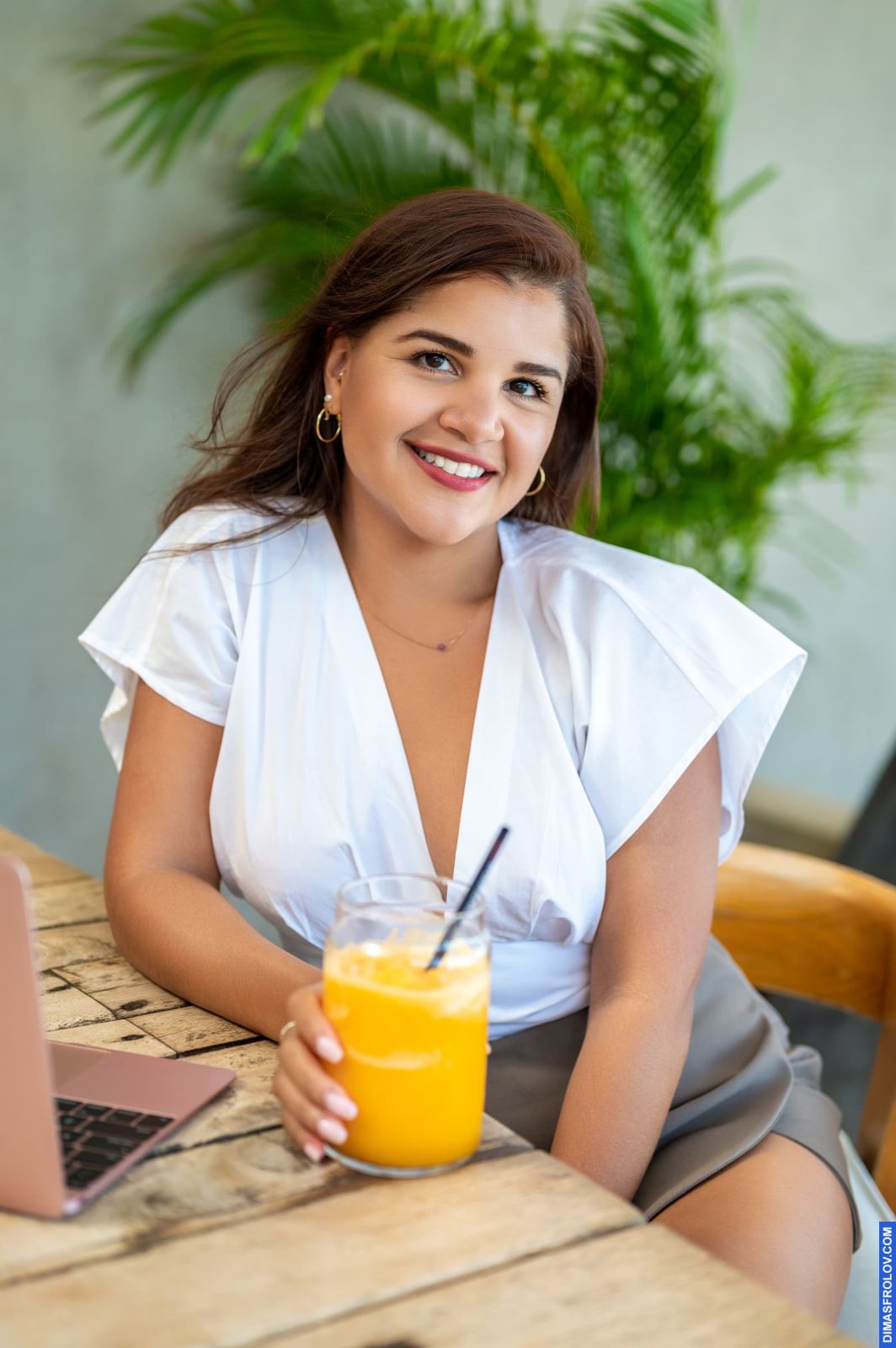 portraits Estefania. บาทต่อภาพ 119292 (2023-05-03 22:16:58)