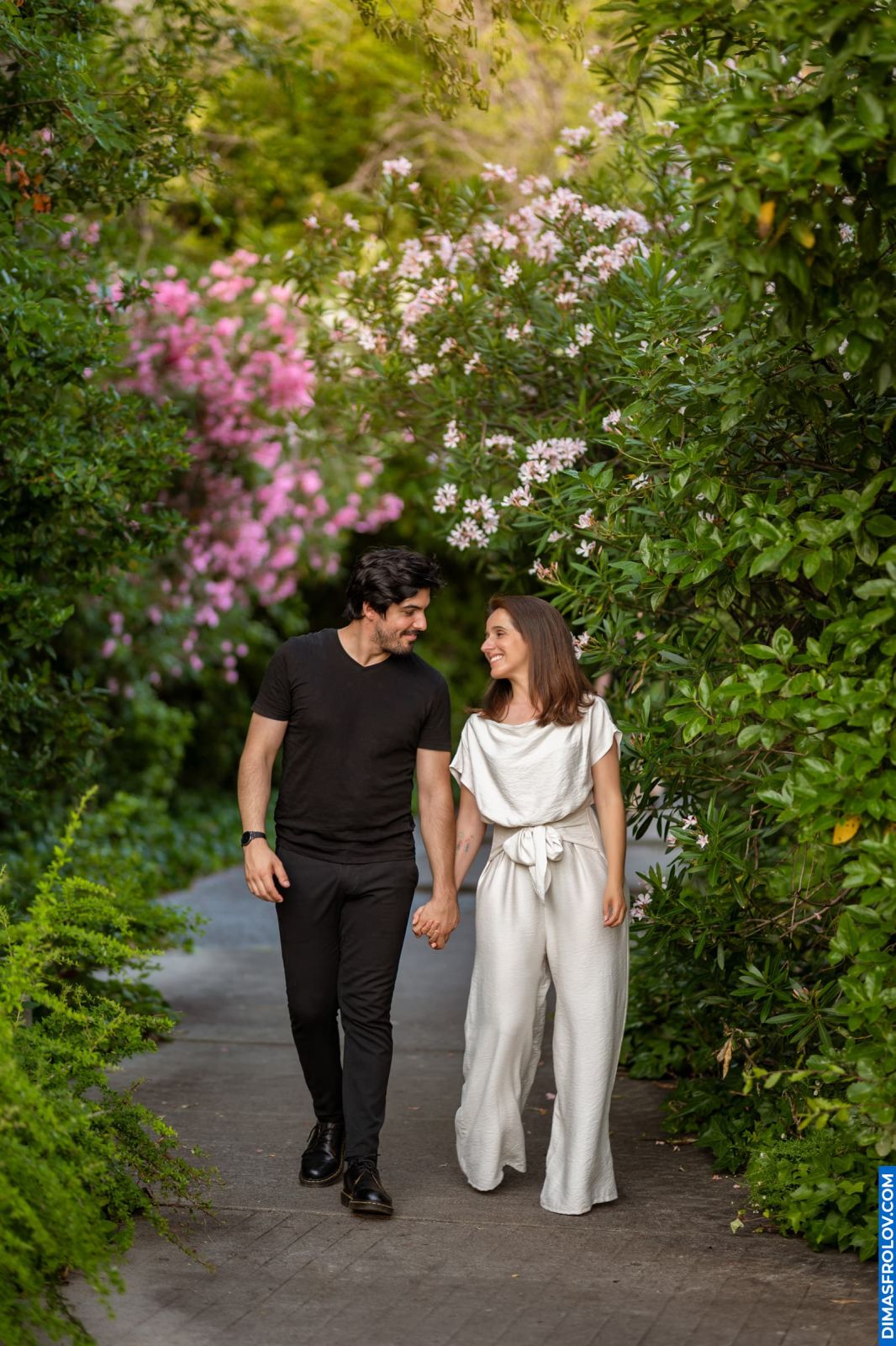 Marta & Dinis at Gulbenkian Gardens, LIsbon. Photo 129613 (2025-07-19 10:17:45)