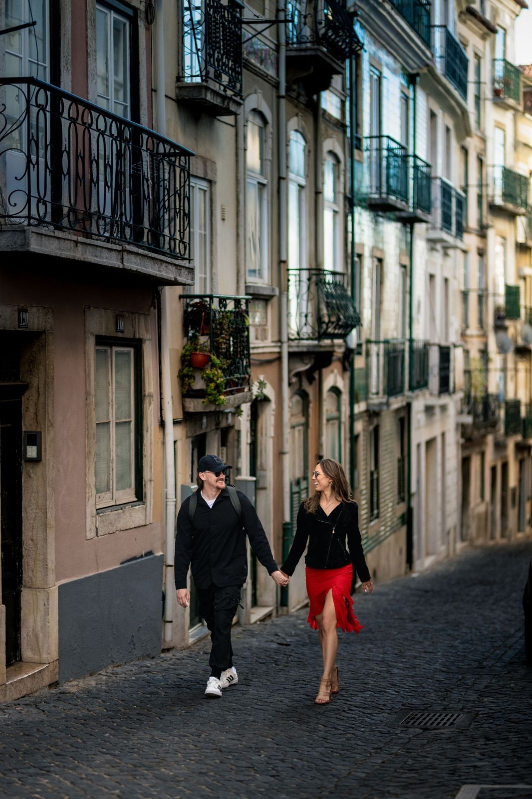 Erica & Mitch in Bairro Alto. Photo 130635 (2026-01-13 09:25:01)