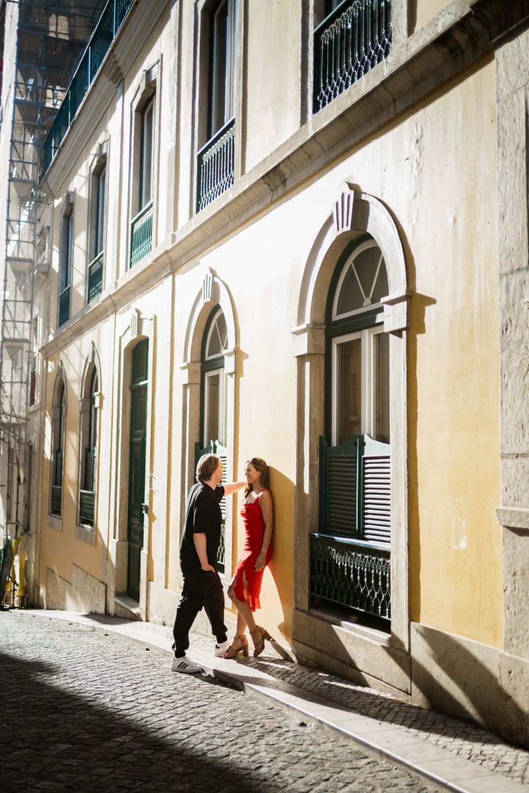 Erica & Mitch in Bairro Alto. Photo 130669 (2026-01-13 09:27:44)