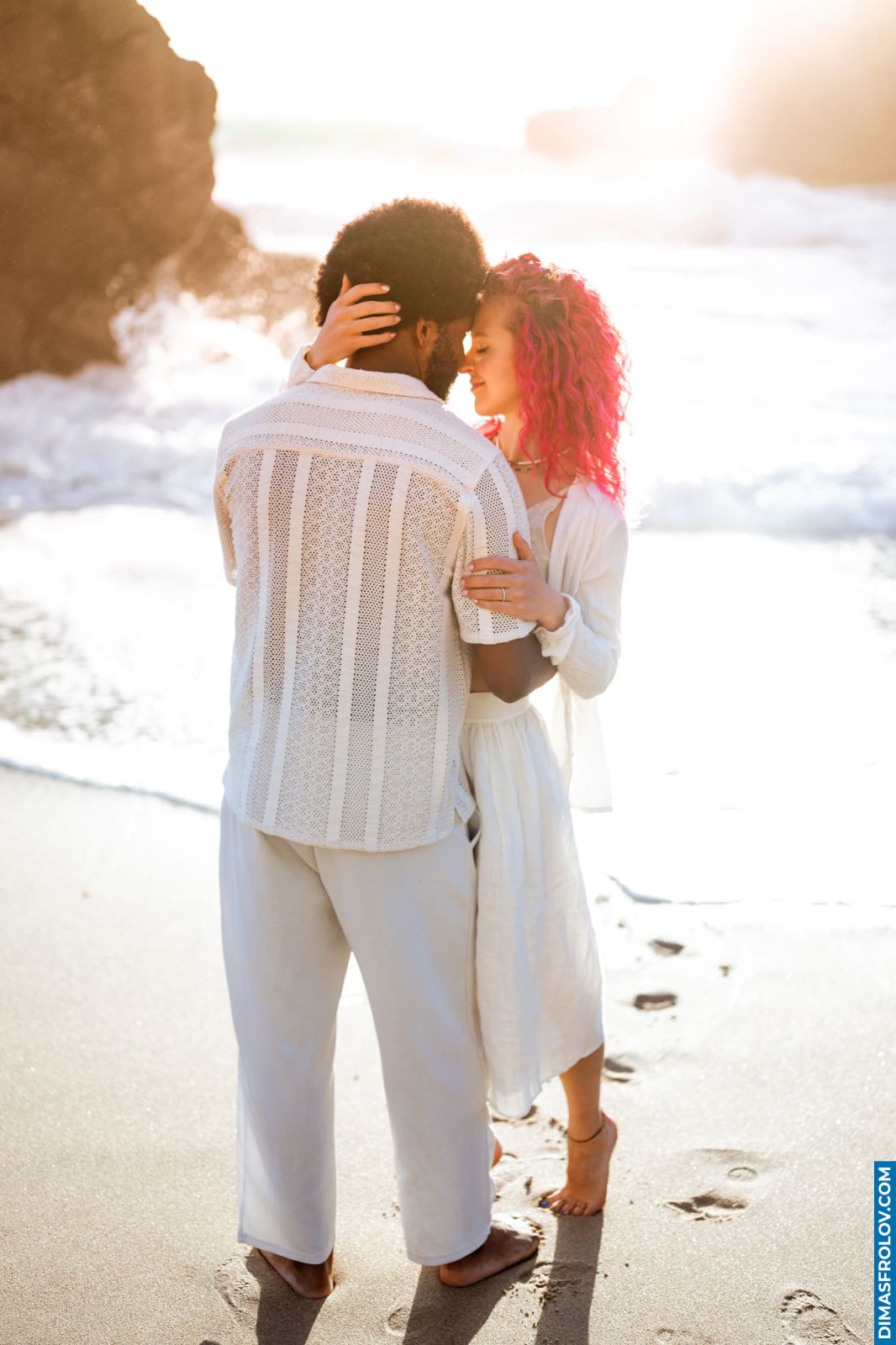 Couple beach photo shoot on the Atlantic coast.<br> Vlada and Joe. Photo 131291 (2026-07-14 09:59:44)