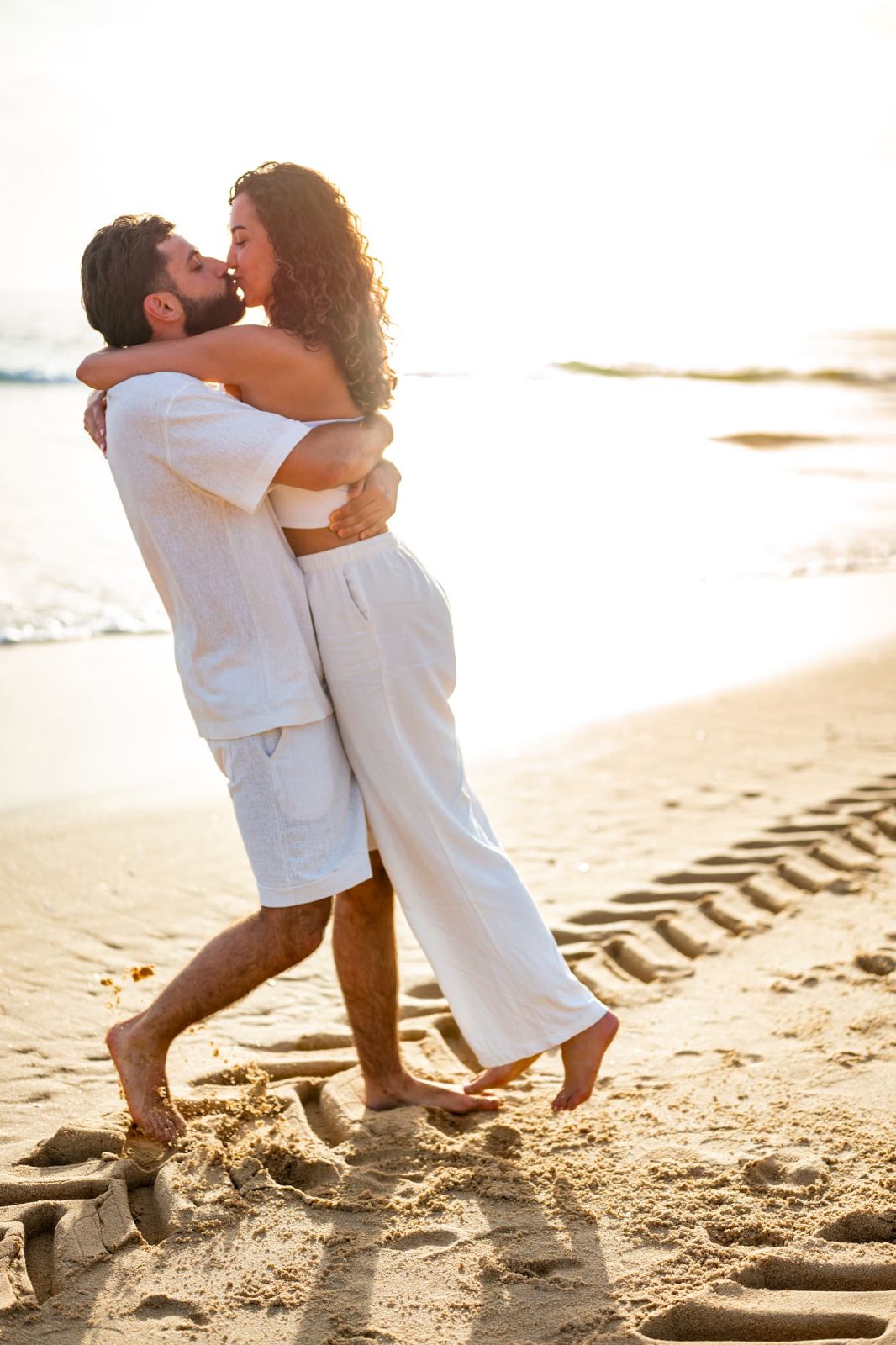 Daniel & Shirien:<br> A Sunset Couple Photoshoot at Costa da Caparica. Photo 131461 (2026-07-15 21:08:40)
