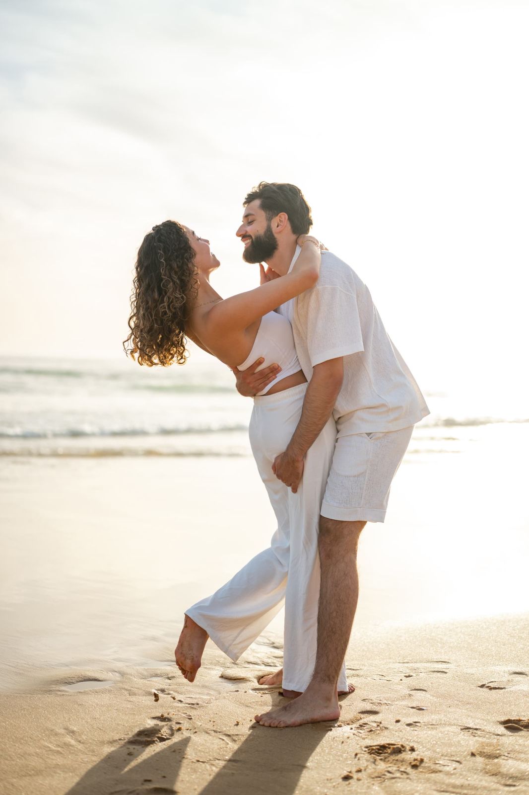 Daniel & Shirien:<br> A Sunset Couple Photoshoot at Costa da Caparica. Photo 131464 (2026-07-15 21:08:43)