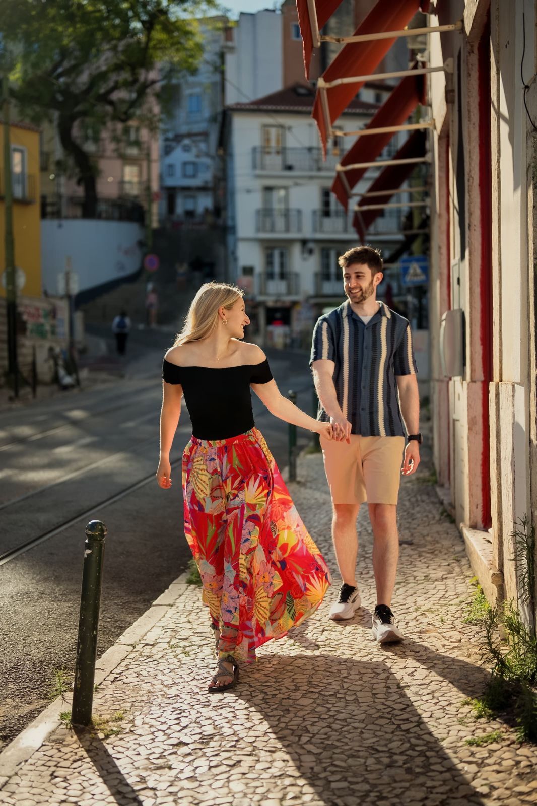 Andrew & Sophie: A Sunset Proposal at Miradouro das Portas do Sol, Alfama. Photo 131568 (2026-07-15 21:54:05)