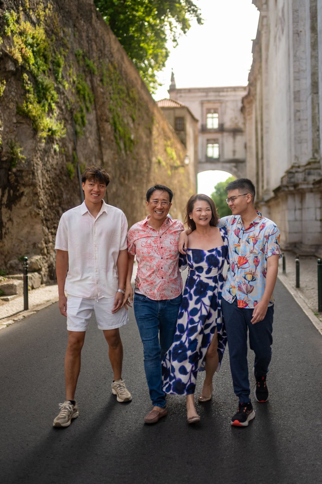 Family & children photography Family Felicia around Lisbon National Pantheon. photo 131924 (2026-07-16 12:07:24)