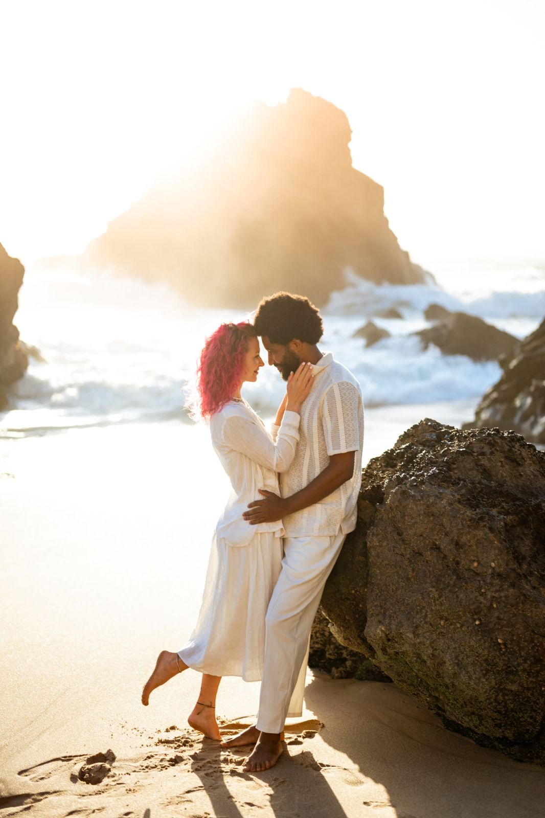 Couple & honeymoon photos in Lisbon . Photographer's Portfolio. . Photo vlada-joe-00010-d53a51d36a.