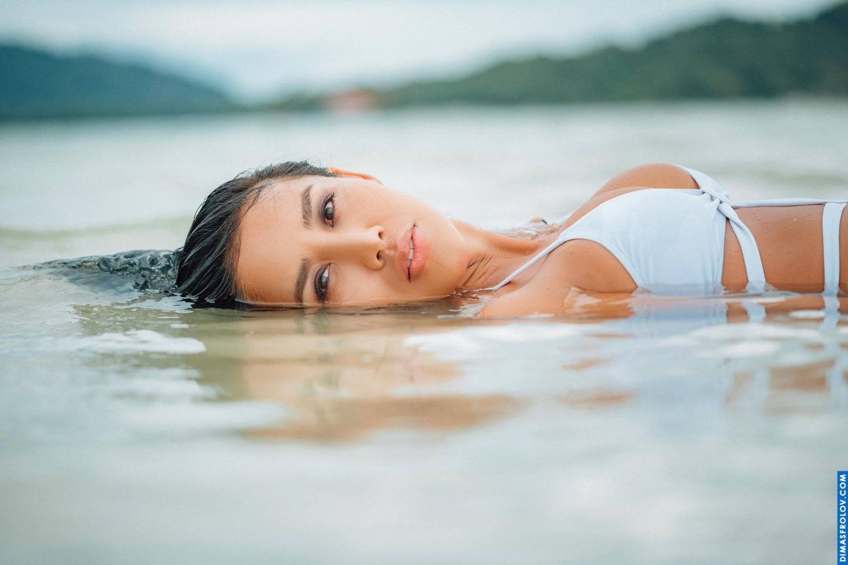 ถ่ายภาพชุดว่ายน้ำและบิกินี่ Lisa. บาทต่อภาพ 18755 (2023-05-03 21:48:24)
