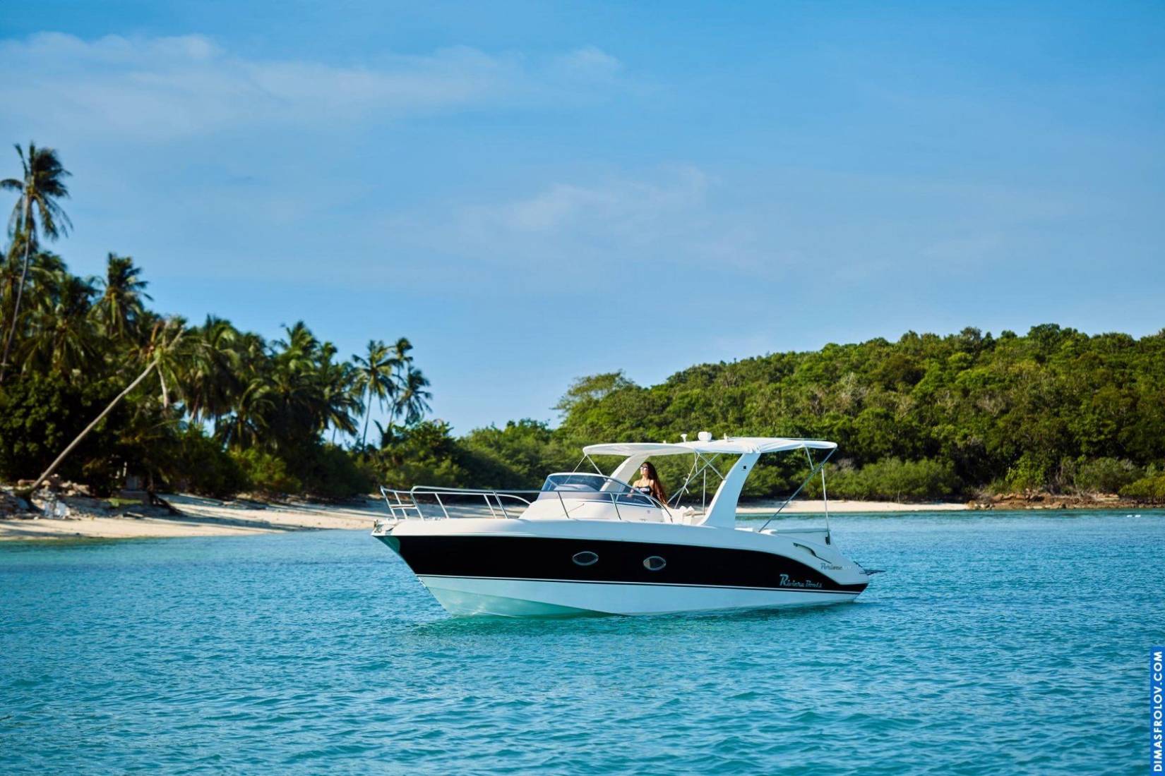 Real estate and property shoots Yacht Absolute. photo 7441 (2023-05-03 21:45:42)