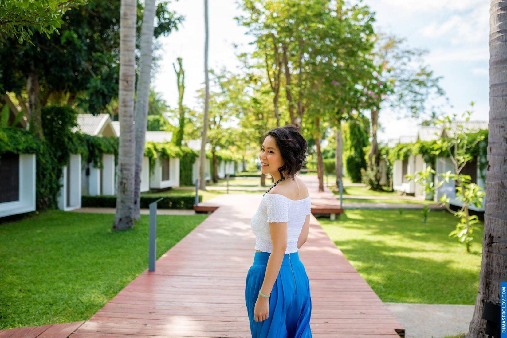 portraits Peggy. บาทต่อภาพ 10213 (2023-05-03 21:46:33)