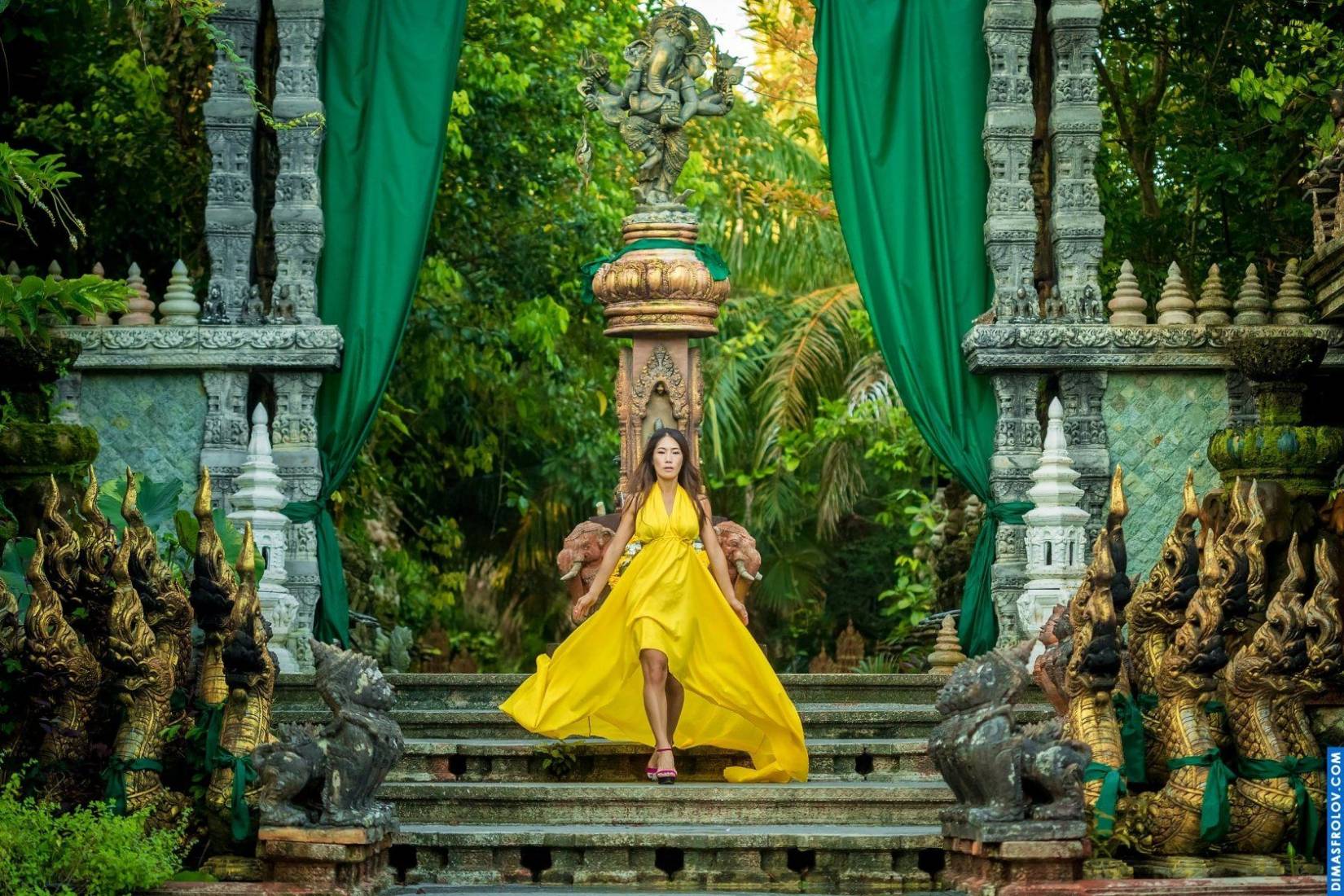 ถ่ายภาพชุดว่ายน้ำและบิกินี่ Yullee. บาทต่อภาพ 15687 (2023-05-03 21:47:40)