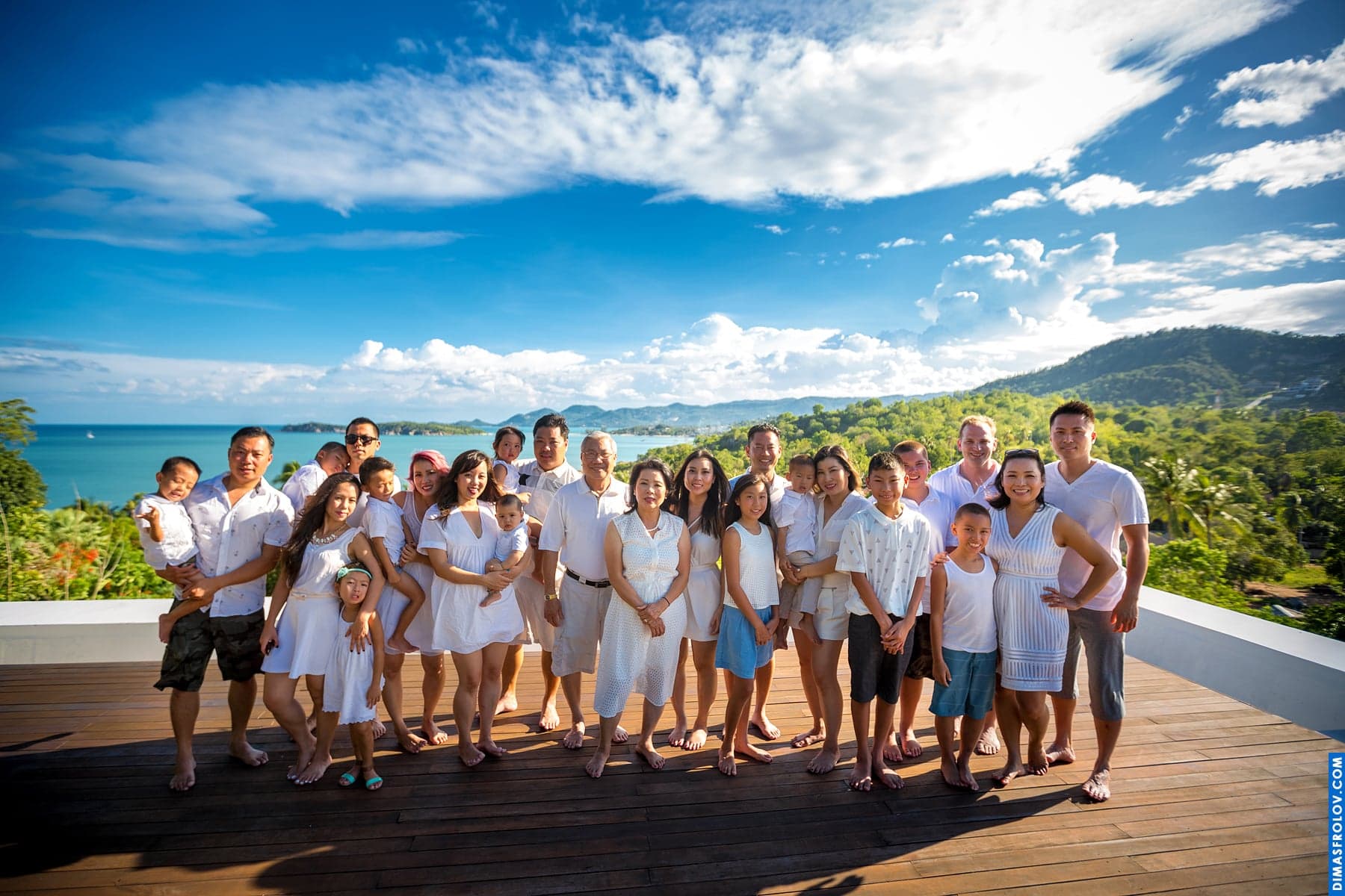 Big family photography. Venue: Lisbon, Portugal. photographer Dimas Frolov. photo1045