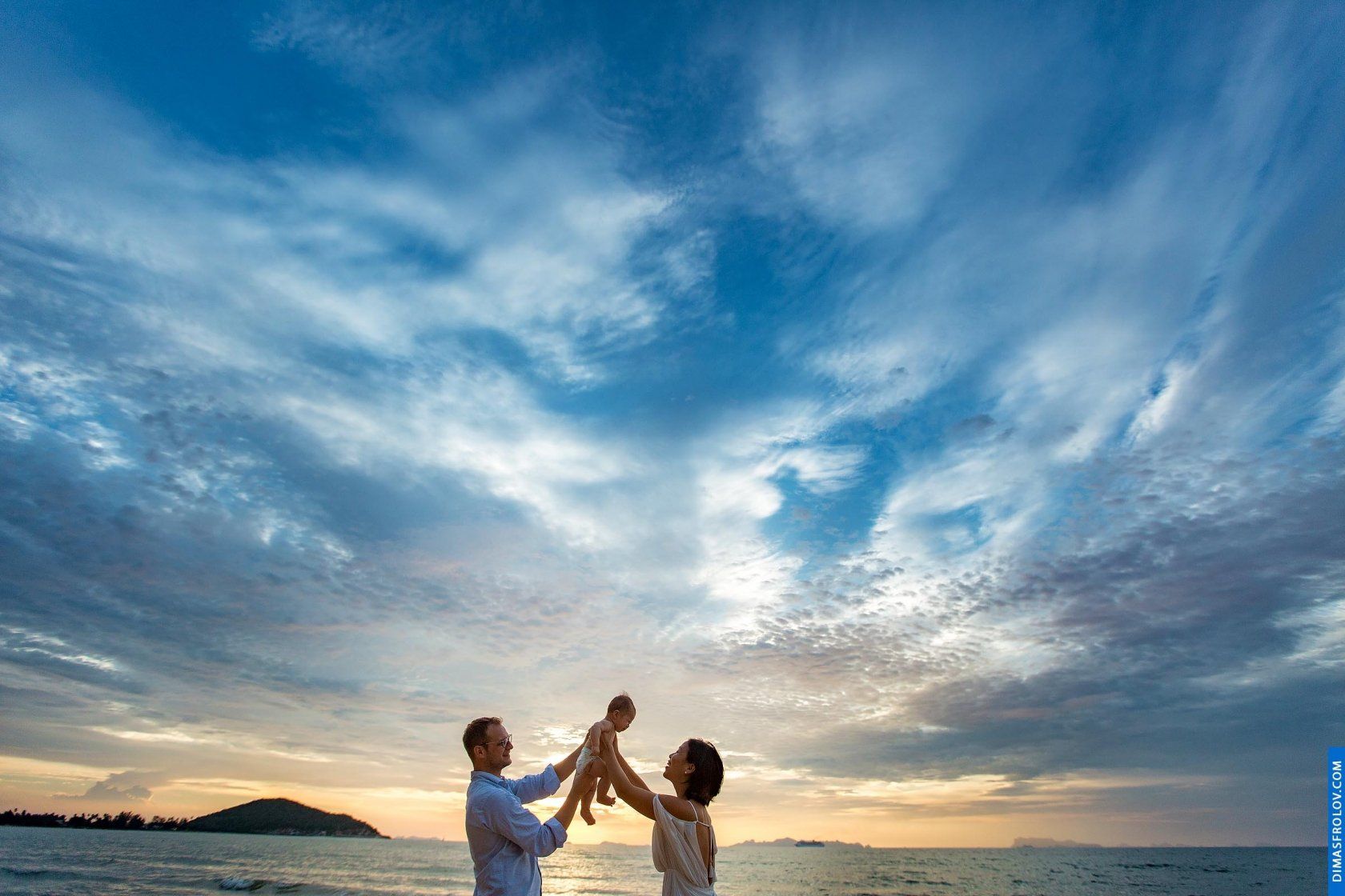 Family & children photography 100 days Theo and Us. photo 17349 (2023-05-03 21:48:05)