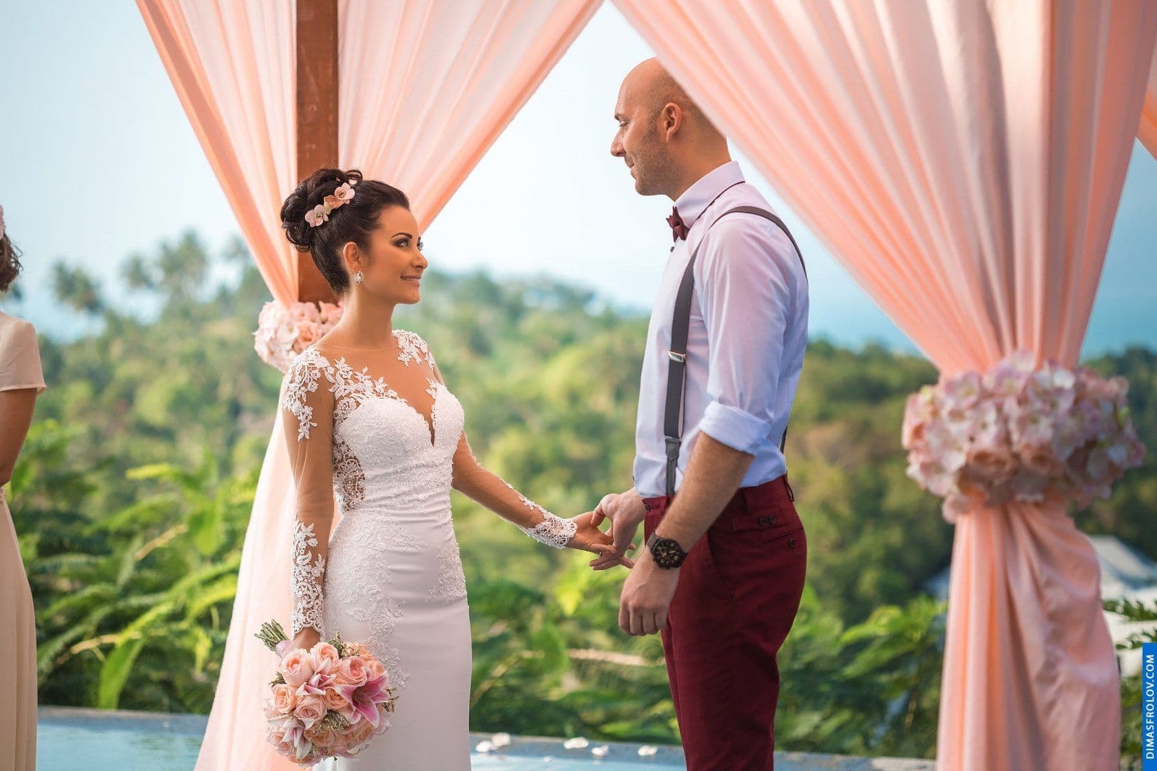French Wedding Photography at Villa Suralai. Photo 132553 (2026-07-17 09:42:00)