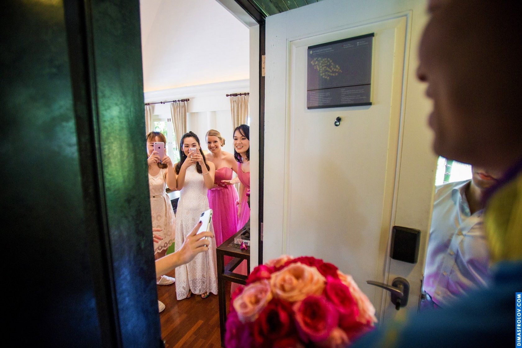 Destination wedding and photoshoot at the InterContinental Hotel.<br>Eddy & Angela. Photo 132685 (2026-07-17 17:14:11)