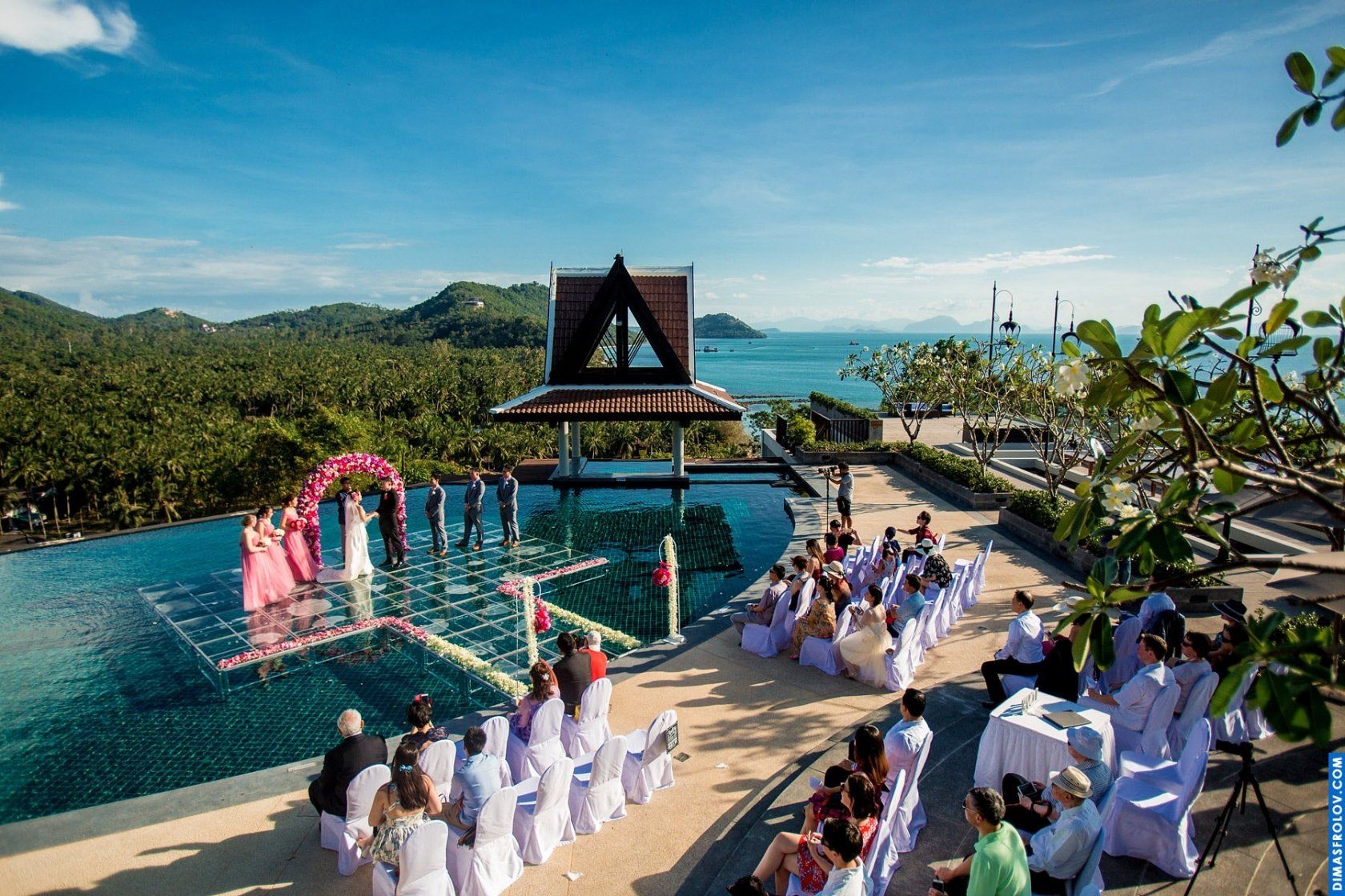 Destination wedding and photoshoot at the InterContinental Hotel.<br>Eddy & Angela. Photo 132768 (2026-07-17 17:15:49)