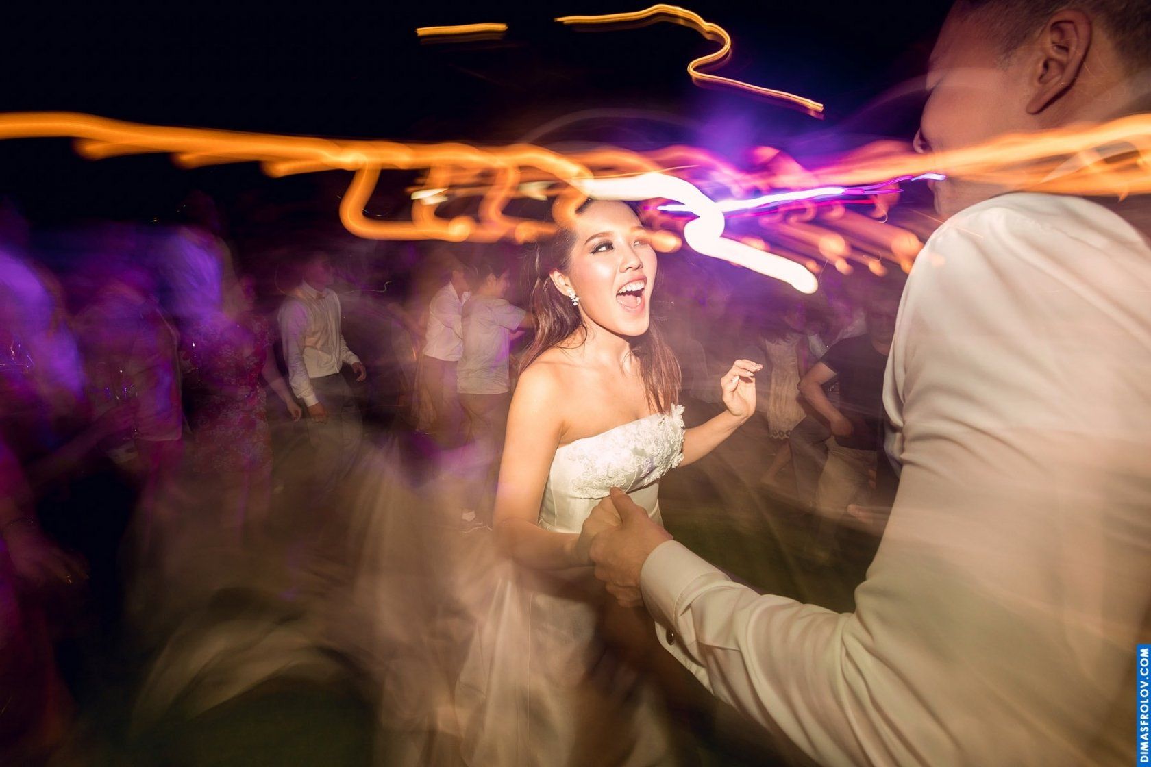 Destination wedding and photoshoot at the InterContinental Hotel.<br>Eddy & Angela. Photo 132853 (2026-07-17 17:17:25)