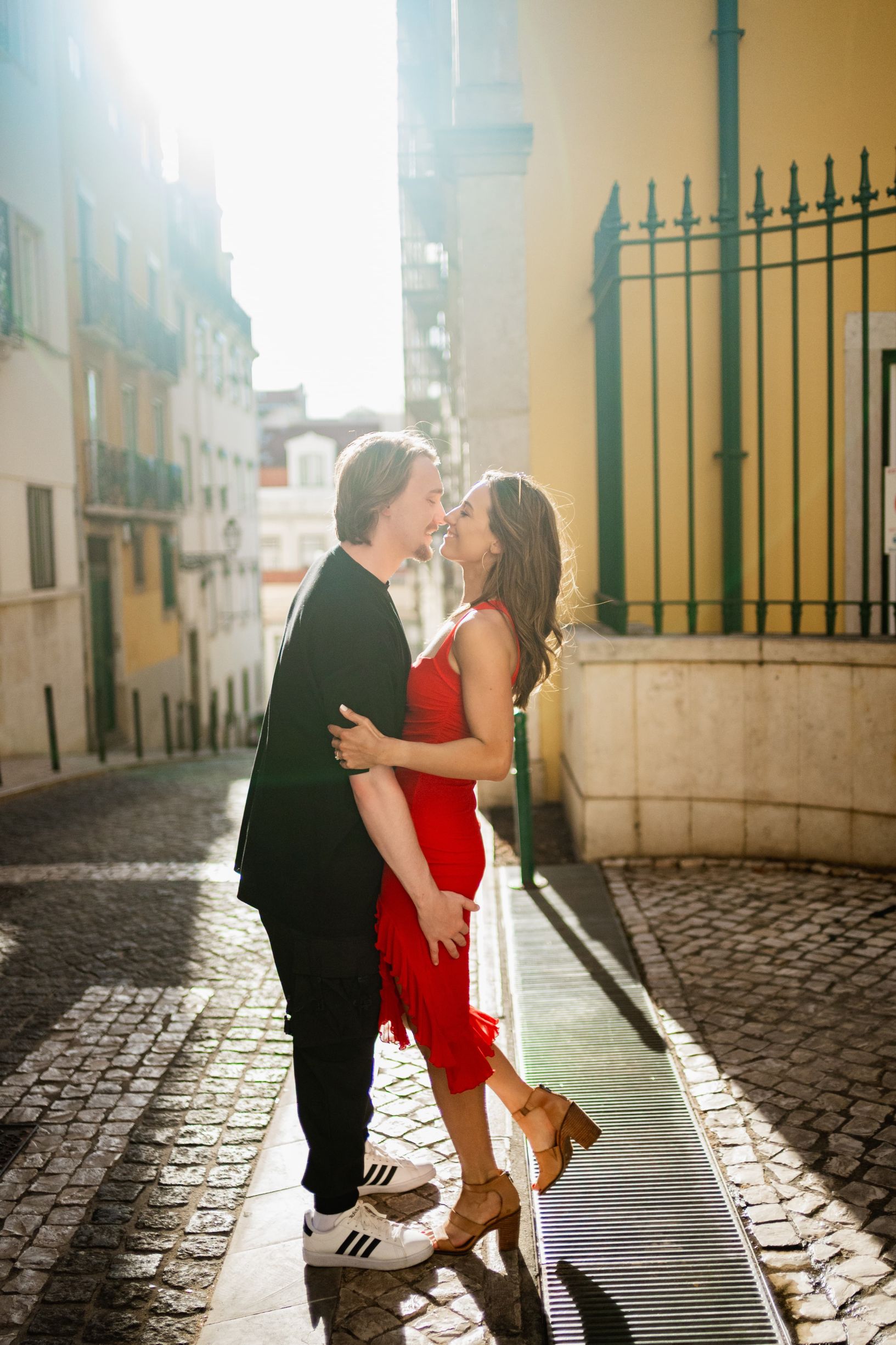 Erica & Mitch in Bairro Alto. Photo 130679 (2026-01-13 09:28:32)
