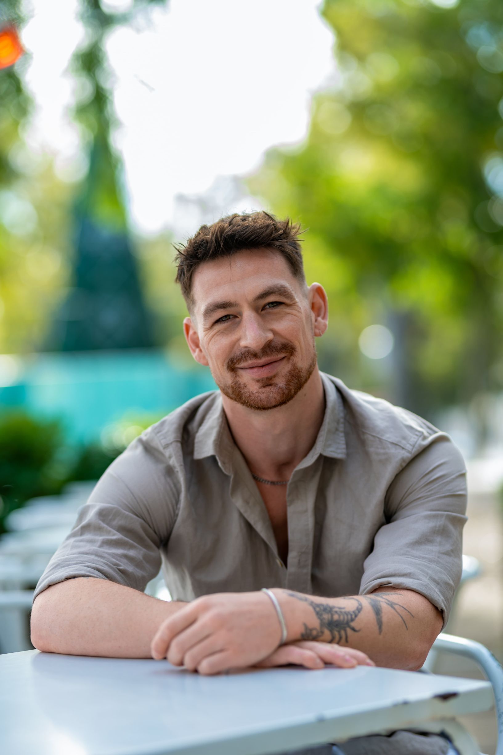 Men-s Photoshoot in Lisbon for Dating Apps. Photo 130850 (2026-05-01 09:08:13)
