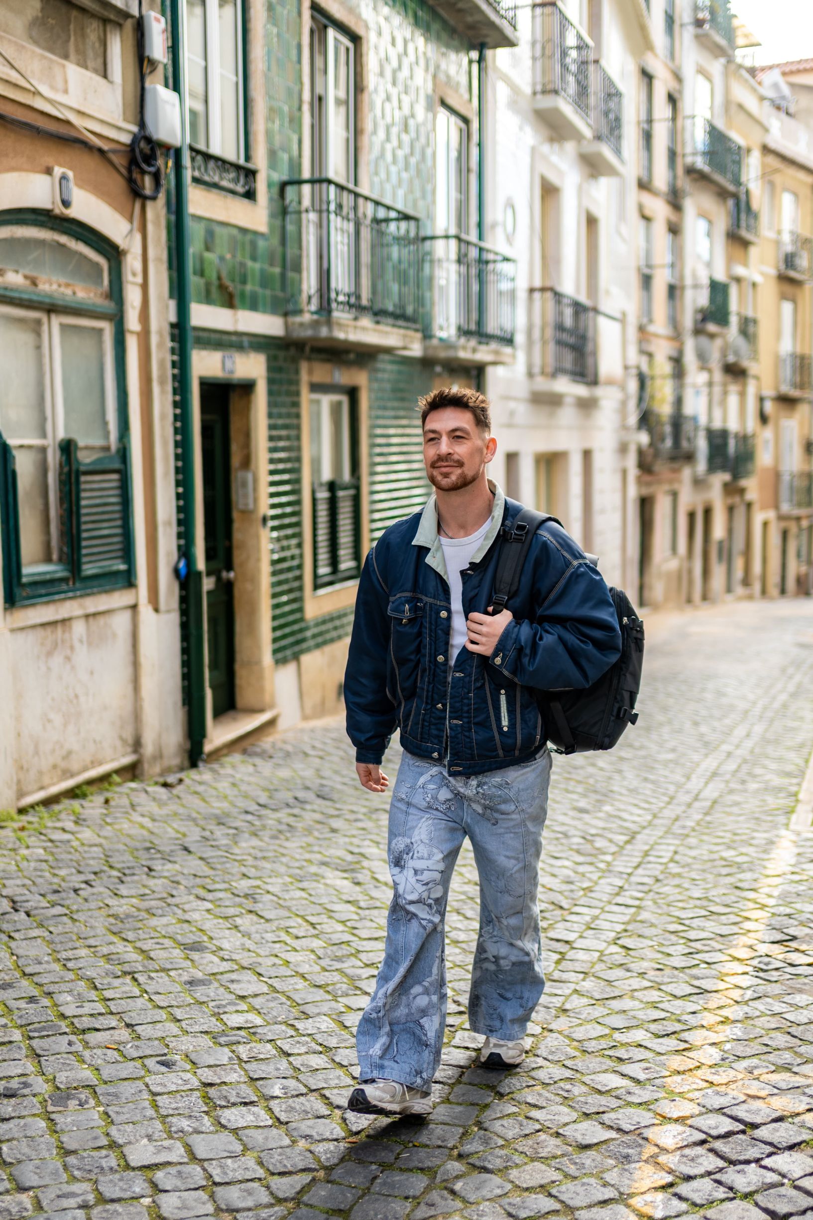 Men-s Photoshoot in Lisbon for Dating Apps. Photo 130864 (2026-05-01 09:09:01)