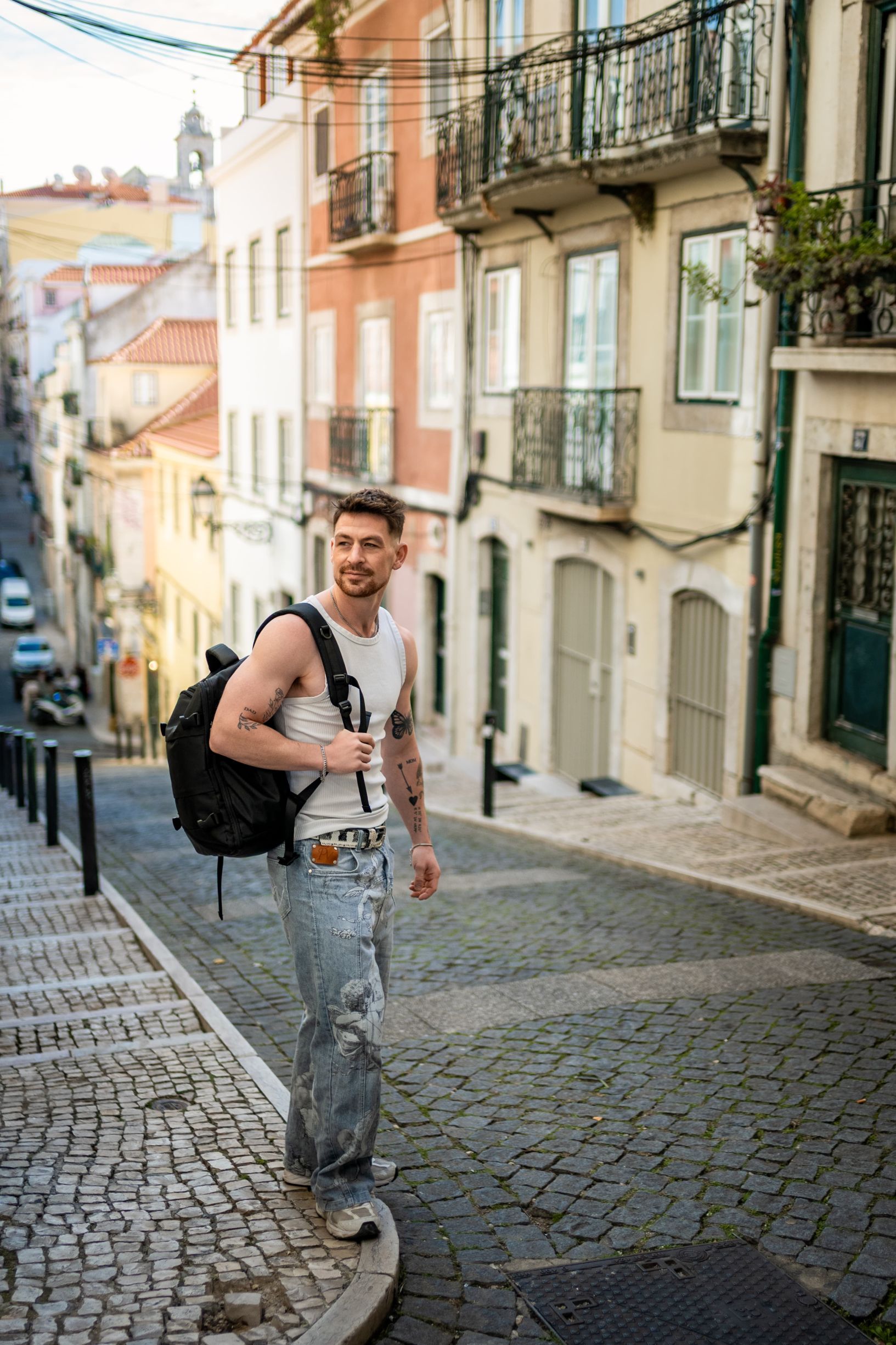 Men-s Photoshoot in Lisbon for Dating Apps. Photo 130894 (2026-05-01 09:10:54)