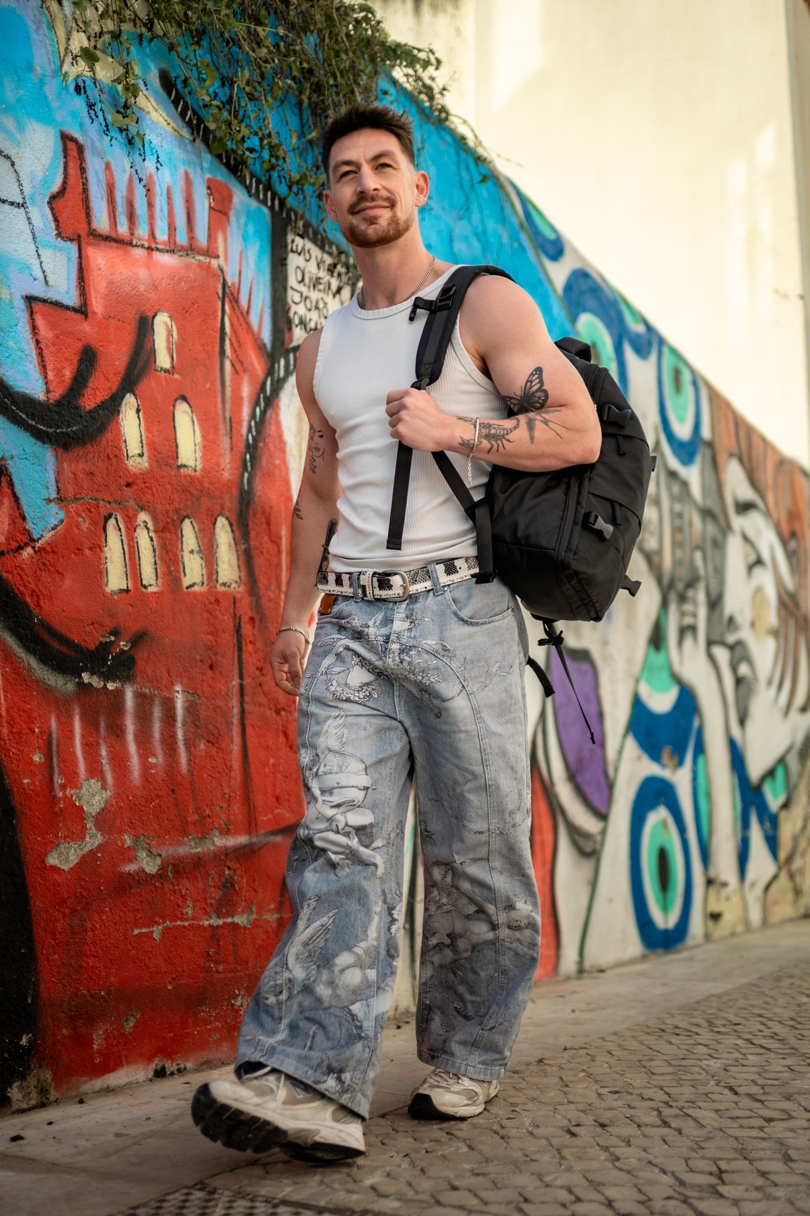 Men-s Photoshoot in Lisbon for Dating Apps. Photo 130904 (2026-05-01 09:11:31)