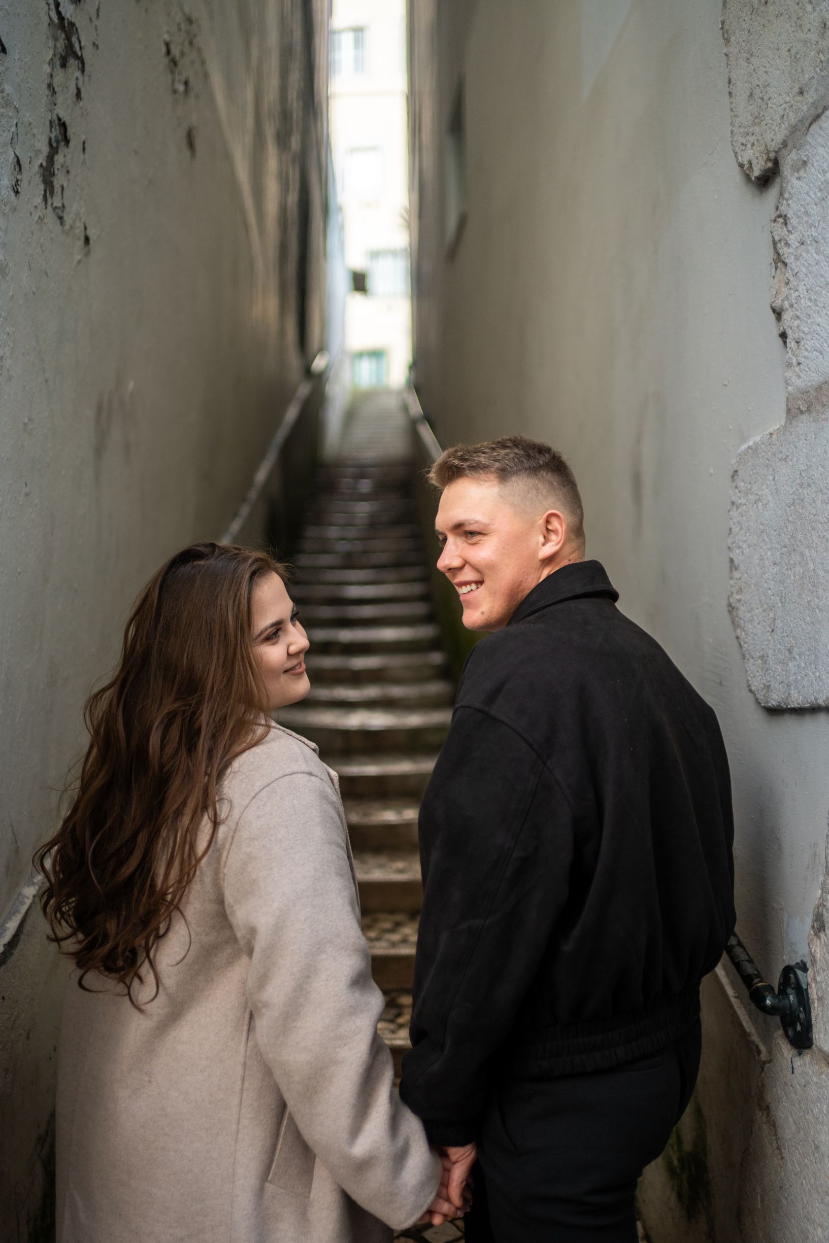 Surprise Proposal Photoshoot in Lisbon and Praia do Guincho. Photo 131192 (2026-05-01 15:34:07)