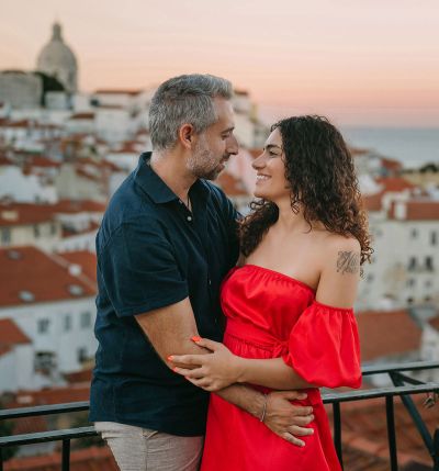 Couples & engagement photographer services in Lisbon. Dimas Frolov