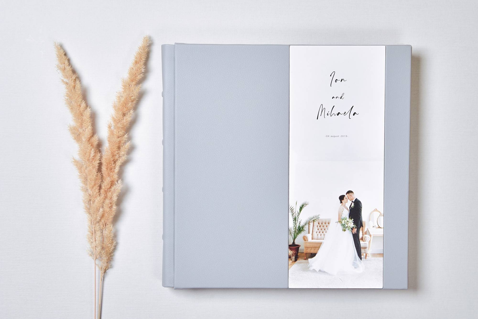 การถ่ายภาพแต่งงาน Wedding Photo Book Examples. บาทต่อภาพ 93360 (2023-05-03 22:08:56)