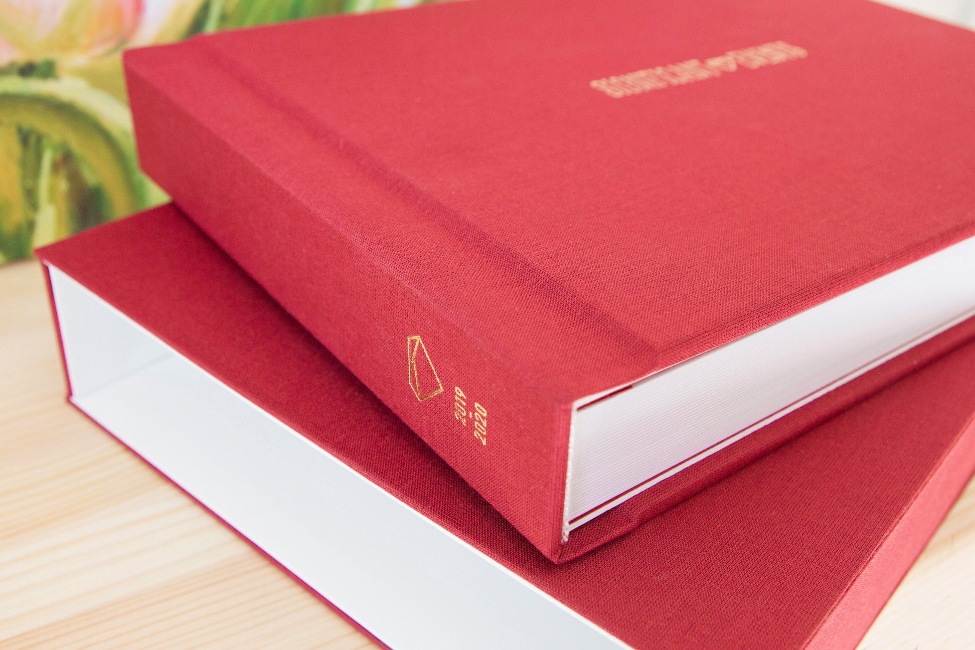 Examples of wedding photo books. Printing & design service. Photo 93374 (2023-05-03 22:08:56)