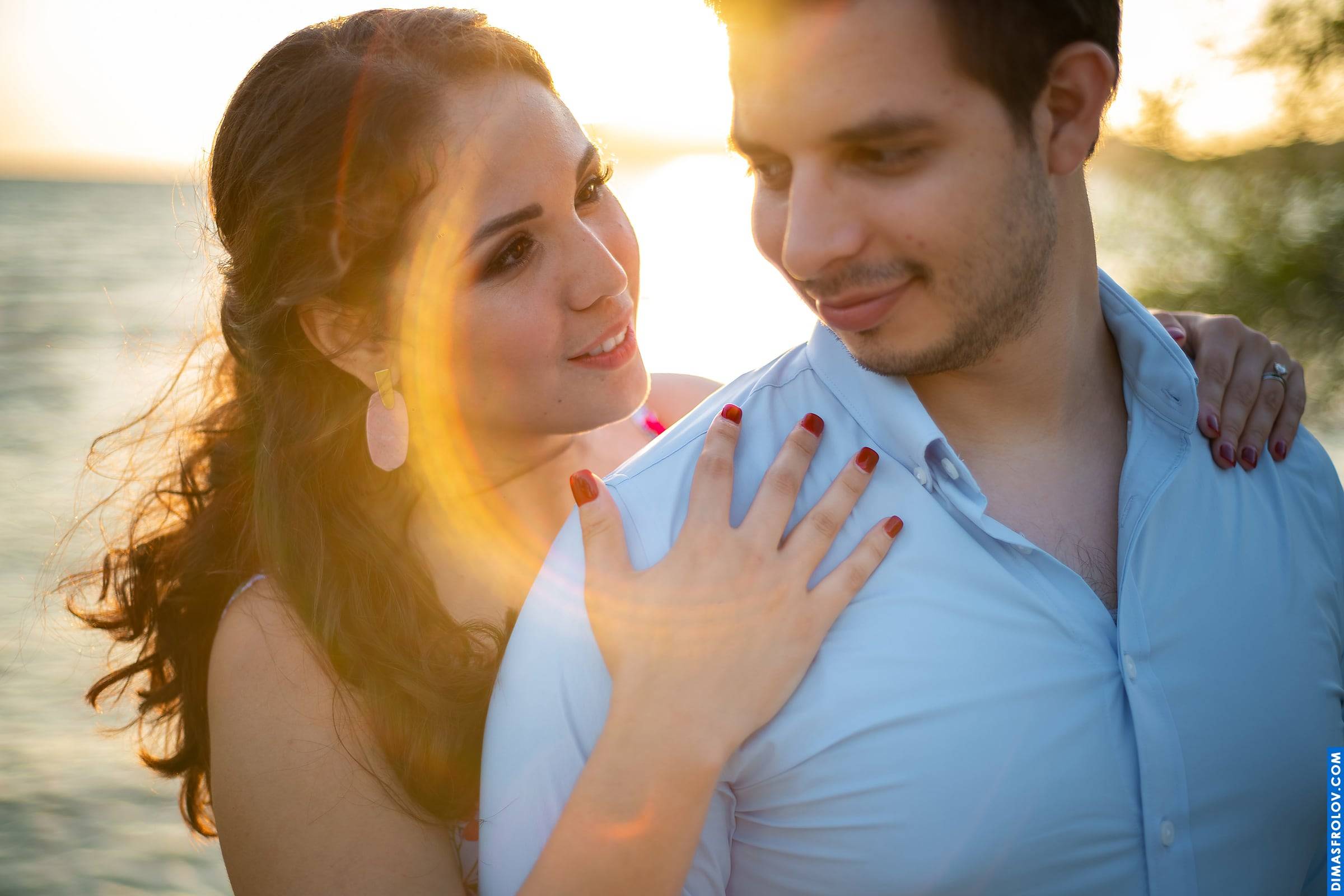 ถ่ายภาพคู่รักและการหมั้น Adriana & Christian. บาทต่อภาพ 53567 (2023-05-03 21:56:01)