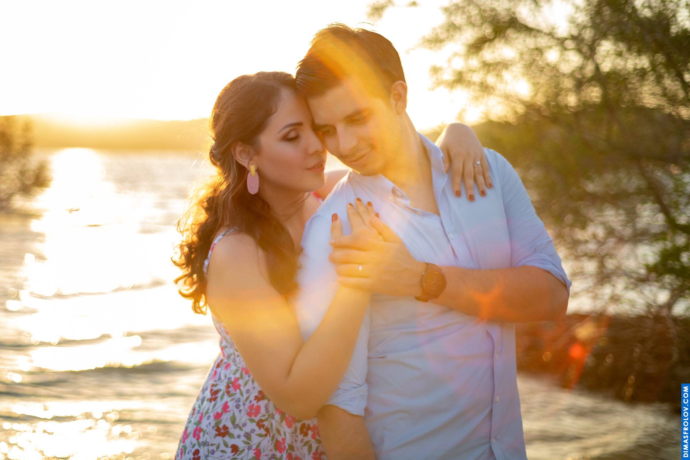 ถ่ายภาพคู่รักและการหมั้น Adriana & Christian. บาทต่อภาพ 53656 (2023-05-03 21:56:02)