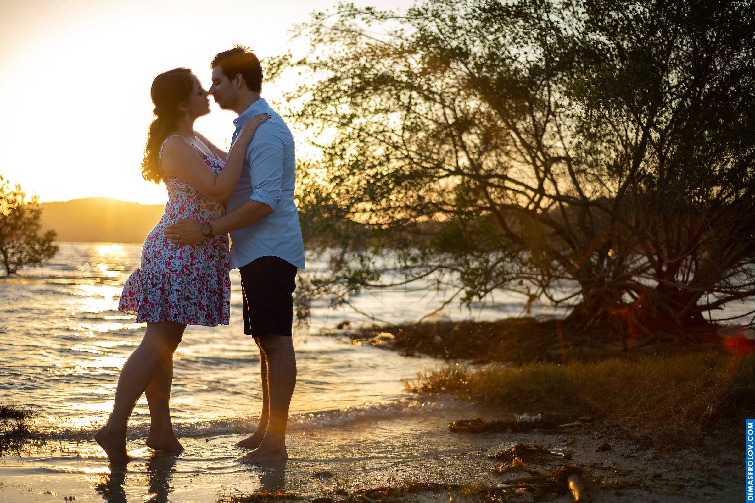 ถ่ายภาพคู่รักและการหมั้น Adriana & Christian. บาทต่อภาพ 53584 (2023-05-03 21:56:01)